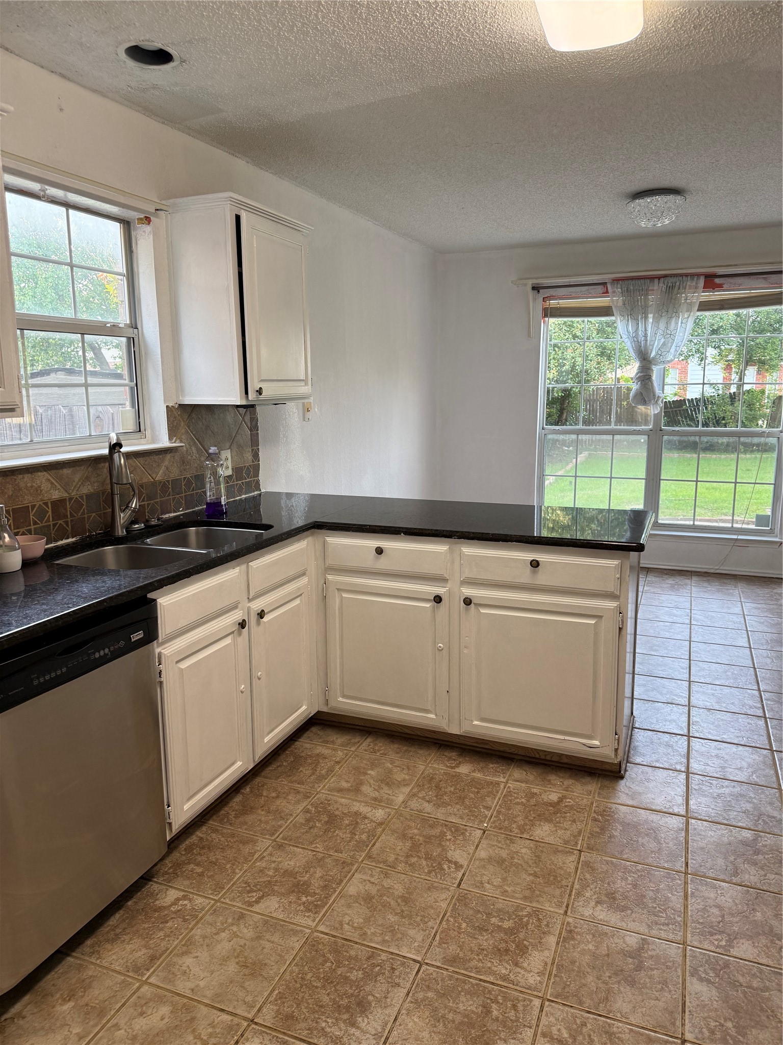 8617 Sabinas Trail Fort Worth TX 76118