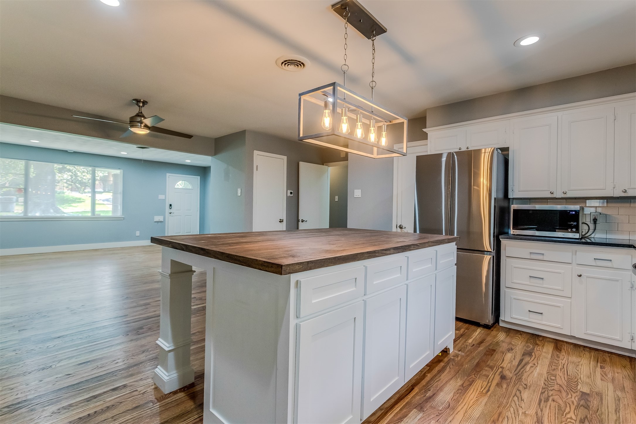 2540 El Cerrito Drive Dallas TX 75228