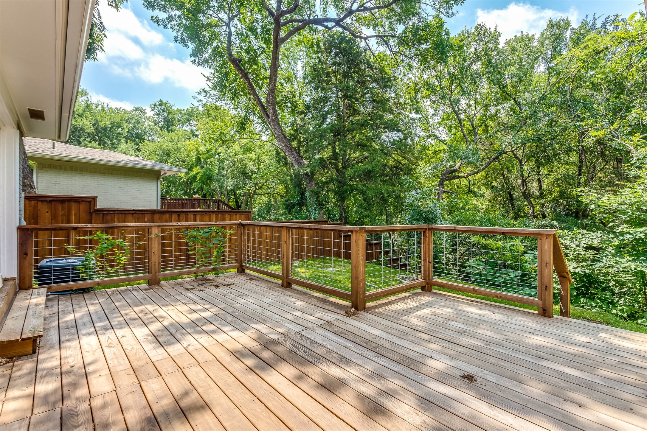2540 El Cerrito Drive Dallas TX 75228