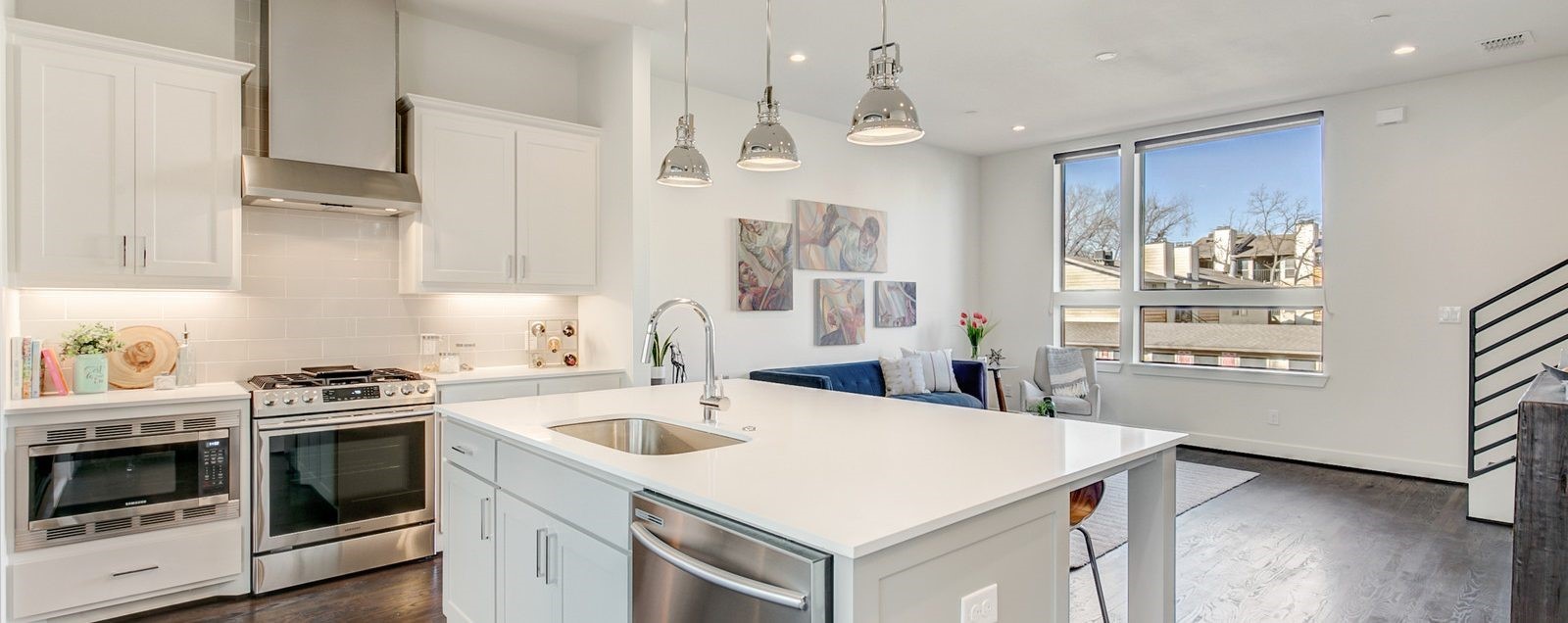 2215 Moser Avenue Dallas TX 75206