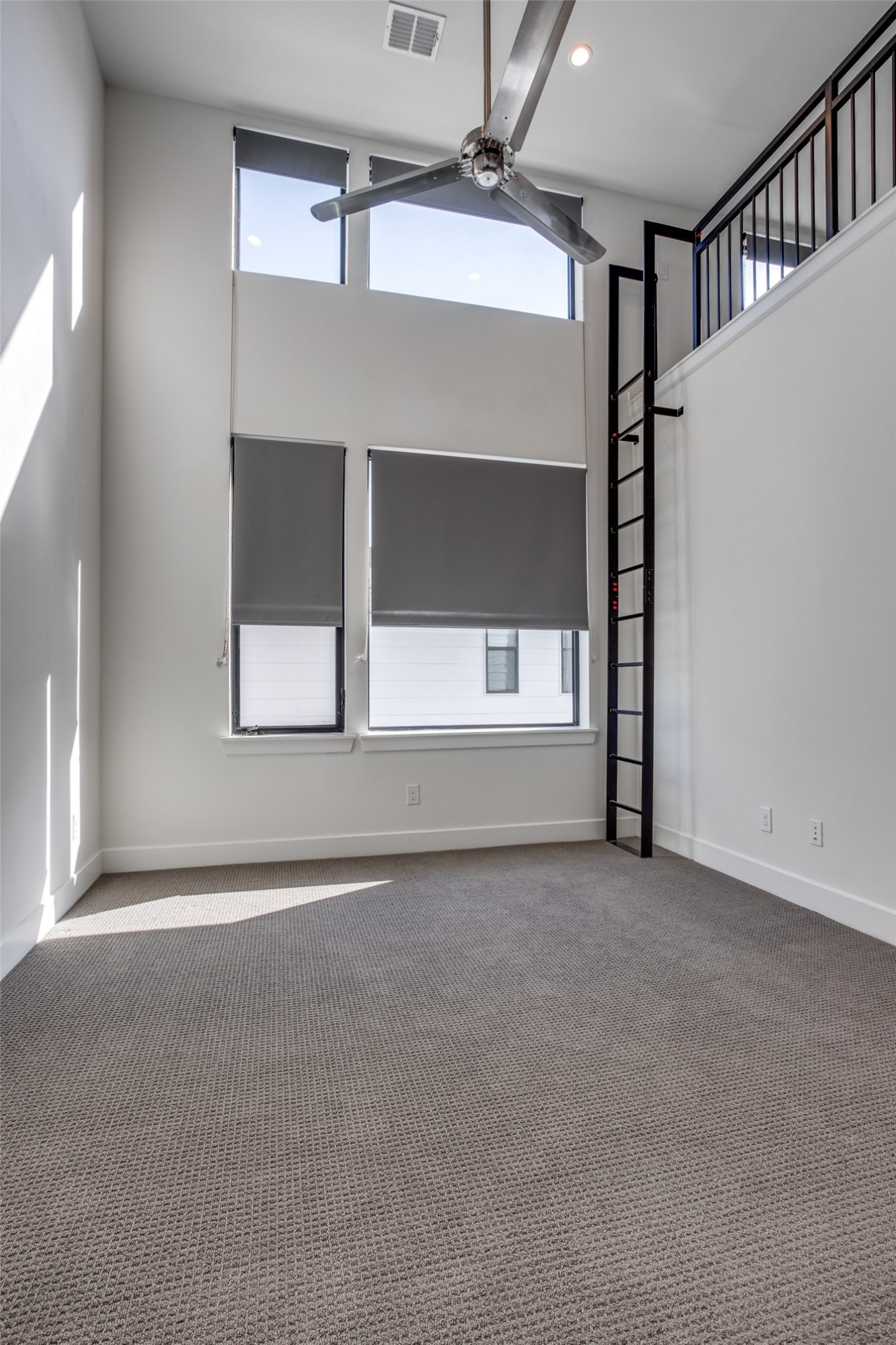 2215 Moser Avenue Dallas TX 75206