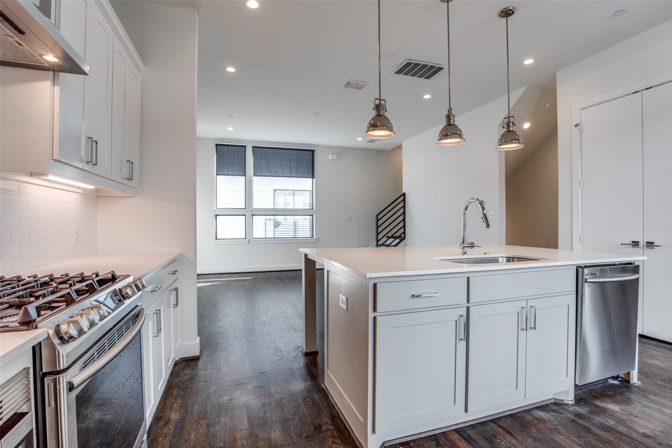 2215 Moser Avenue Dallas TX 75206