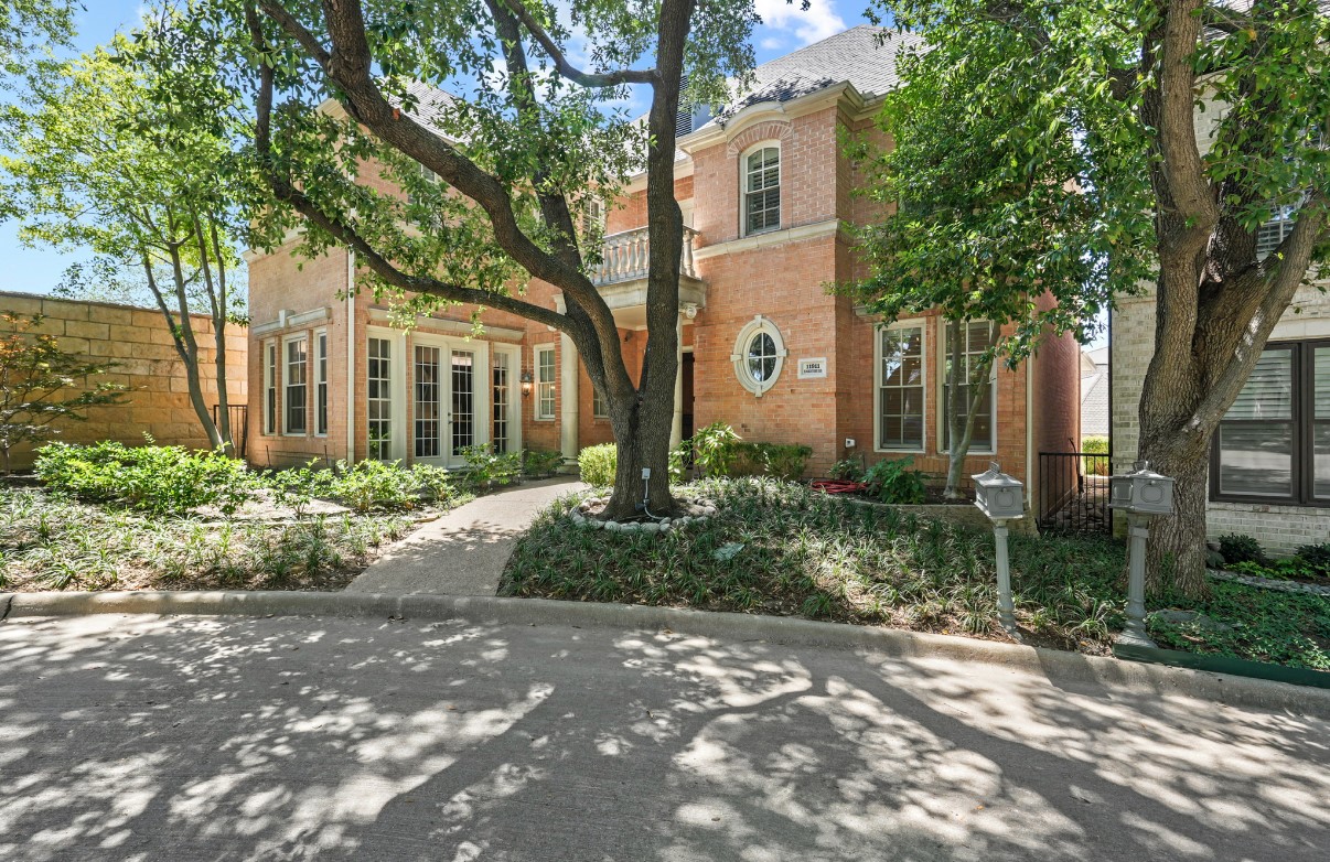 11911 Edgestone Road Dallas TX 75230