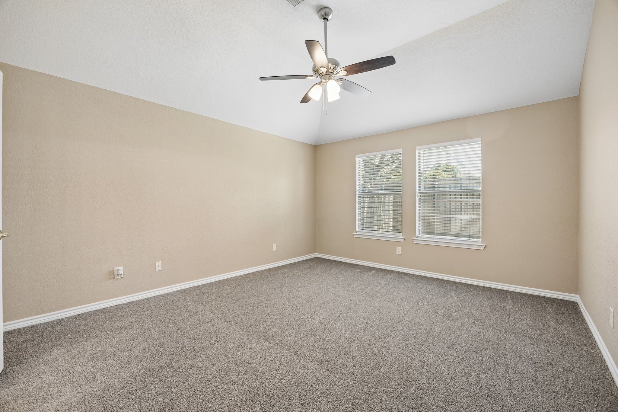 9508 Fox Hill Drive Fort Worth TX 76131
