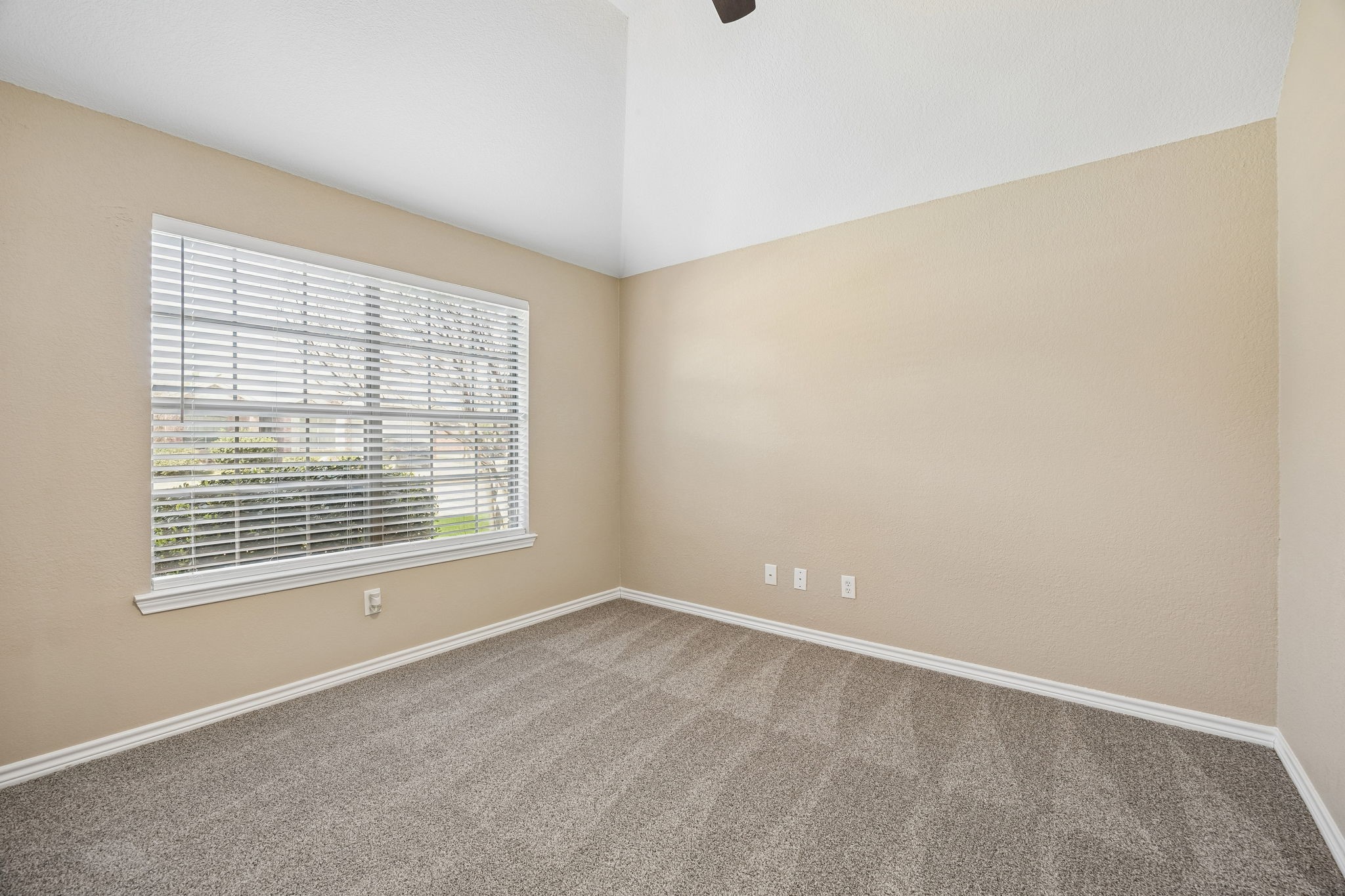 9508 Fox Hill Drive Fort Worth TX 76131