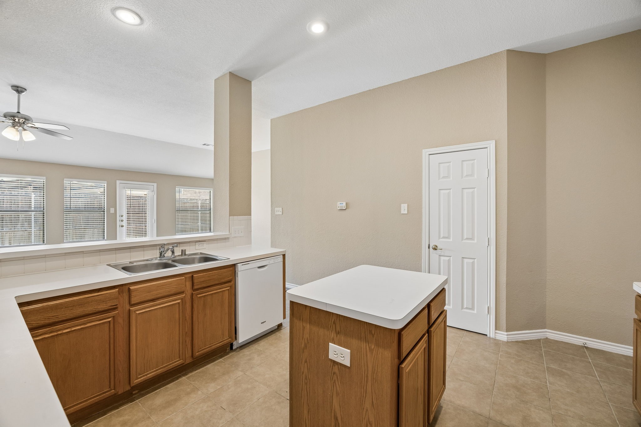 9508 Fox Hill Drive Fort Worth TX 76131