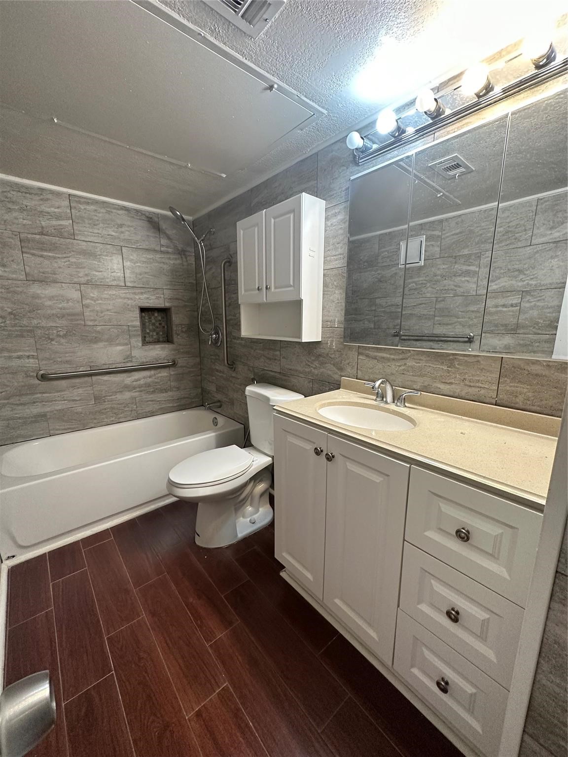 15221 Berry Trail Dallas TX 75248
