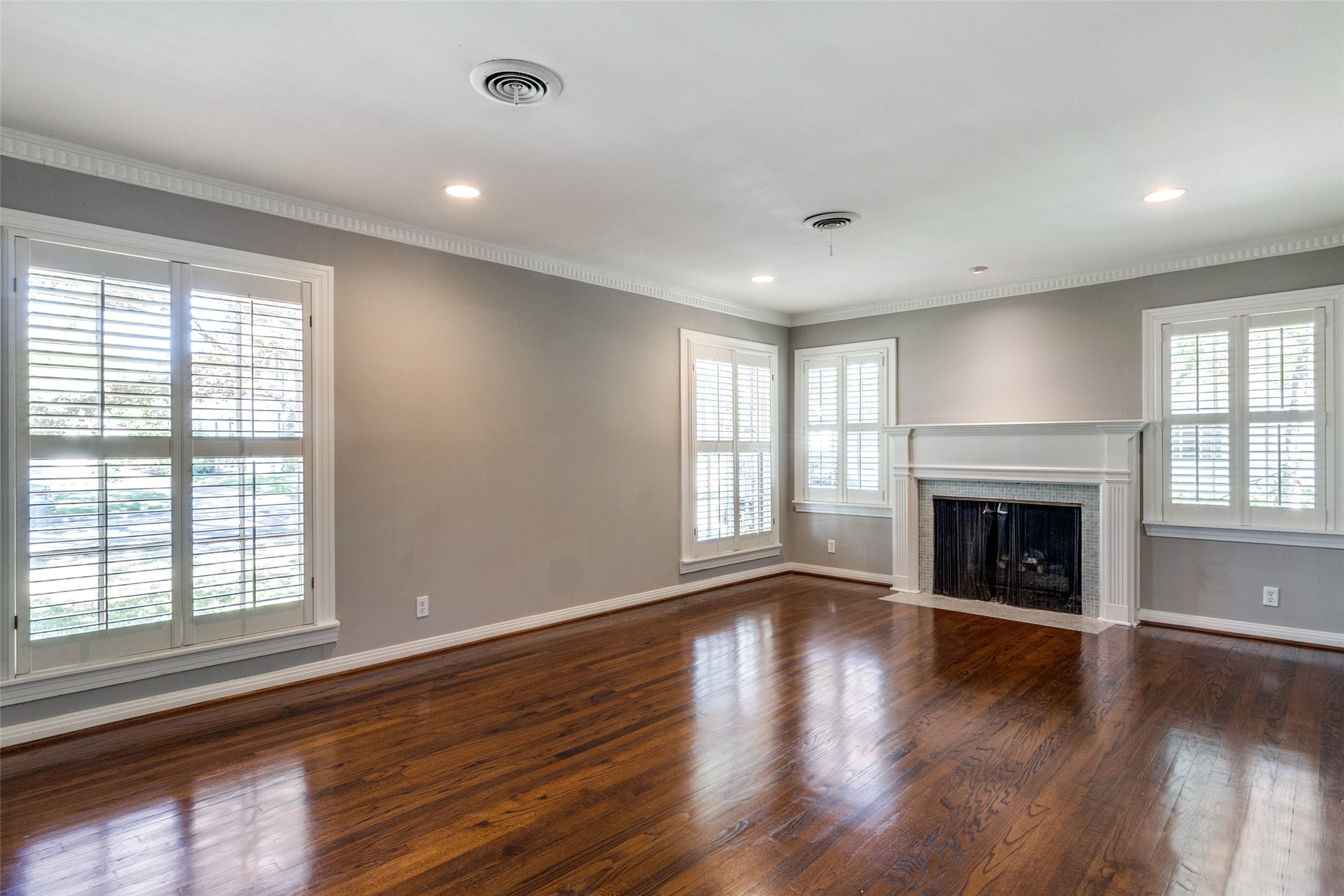 5612 Bryn Mawr Drive Dallas TX 75209