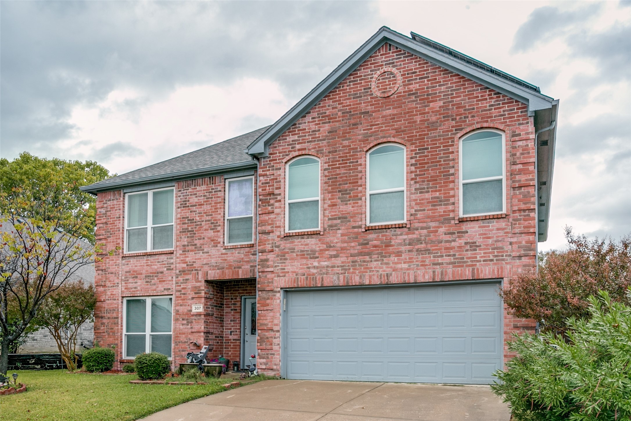 307 Pointer Place Arlington TX 76002