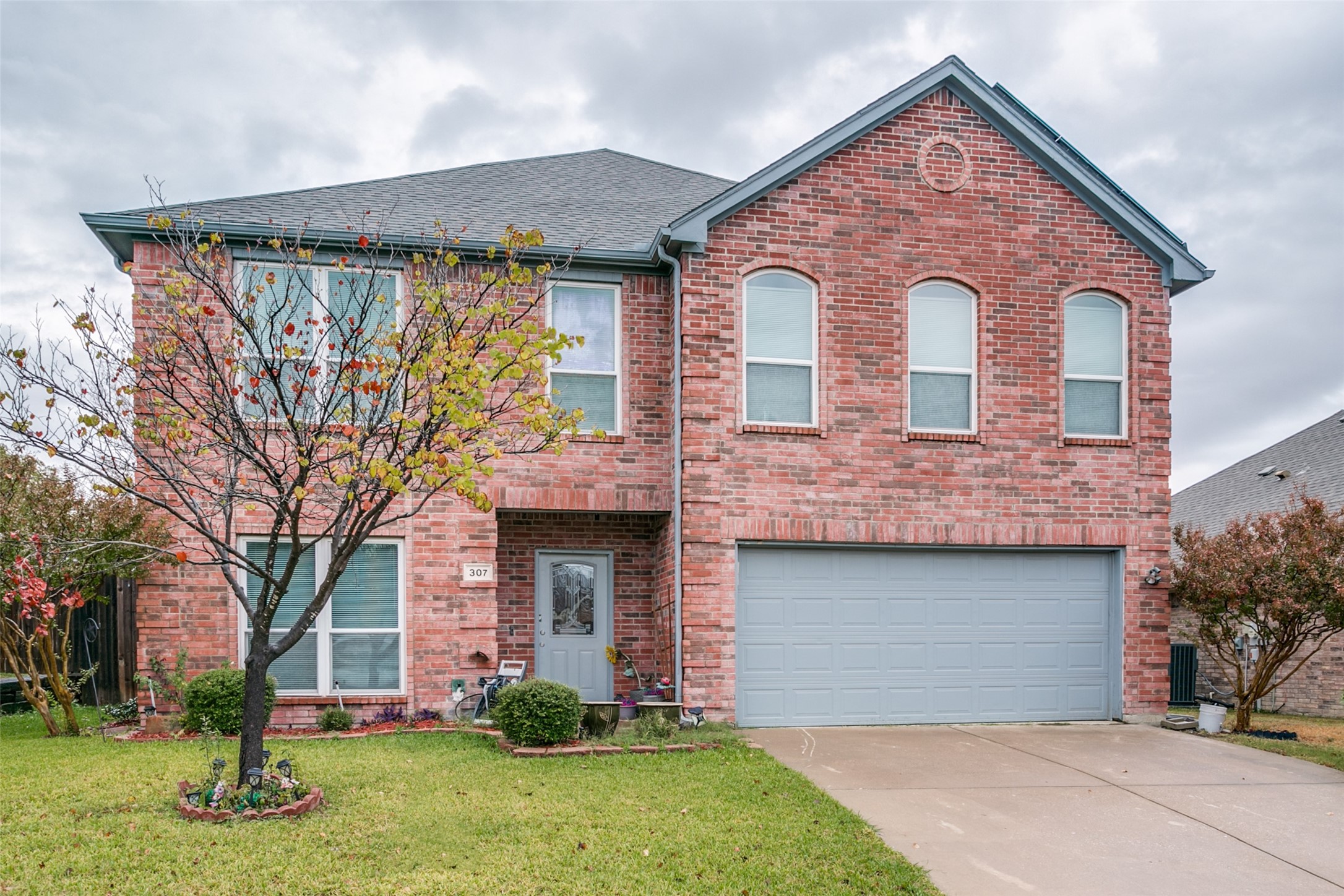 307 Pointer Place Arlington TX 76002
