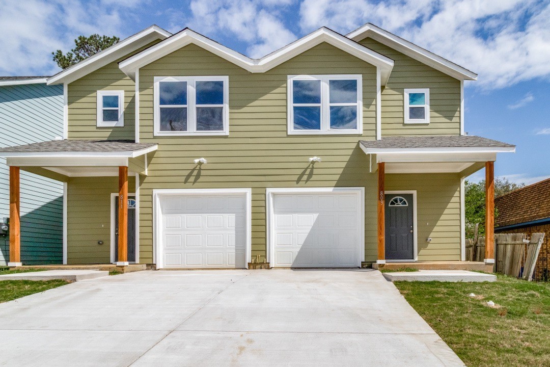 811 W Coffin Street Denison TX 75020