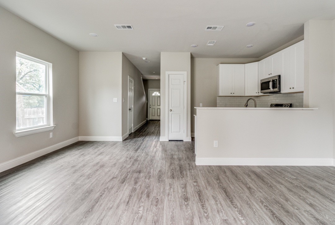 811 W Coffin Street Denison TX 75020