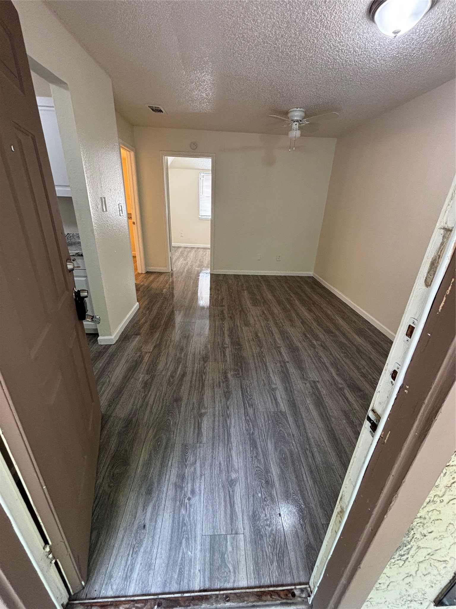 8127 Stonehurst Street Dallas TX 75217