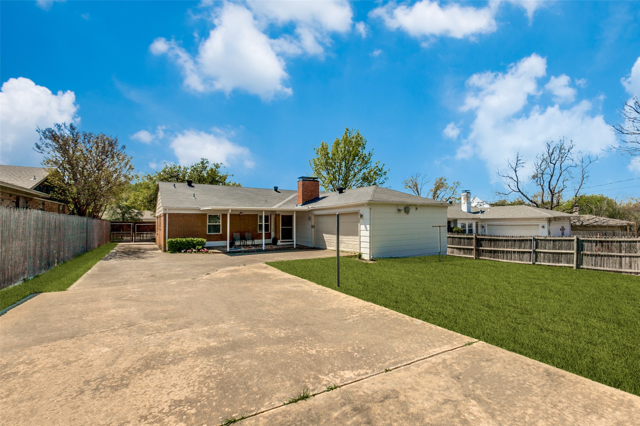 816 Sherwood Drive Richardson TX 75080
