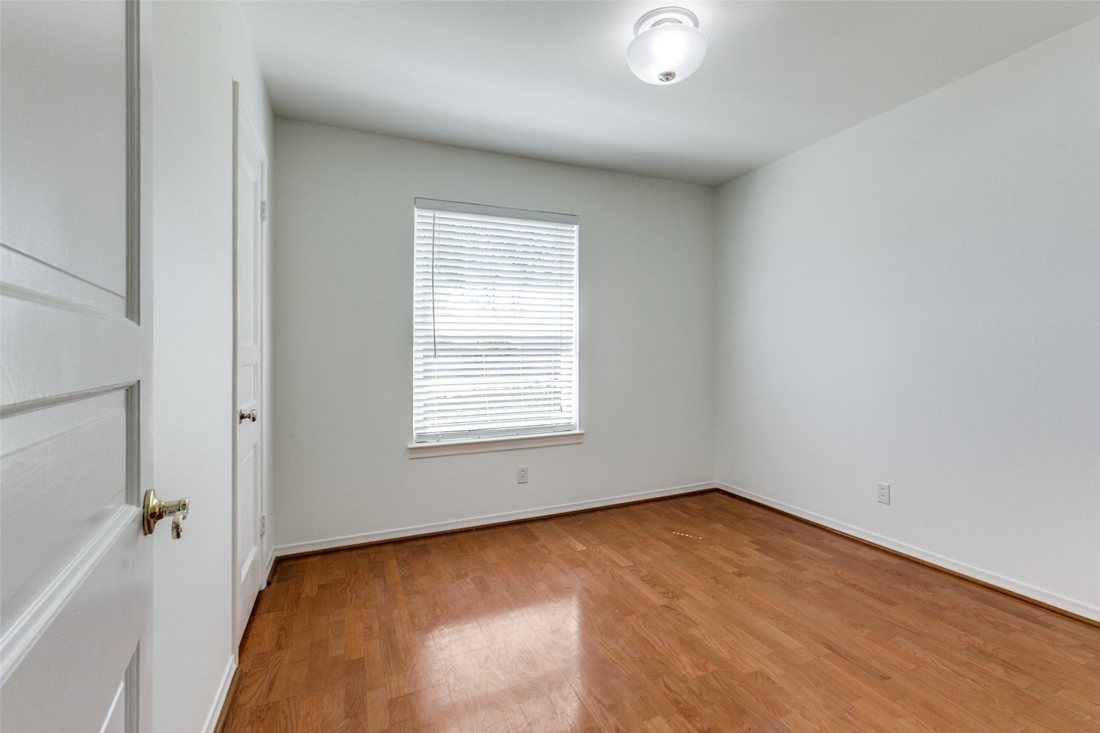 816 Sherwood Drive Richardson TX 75080