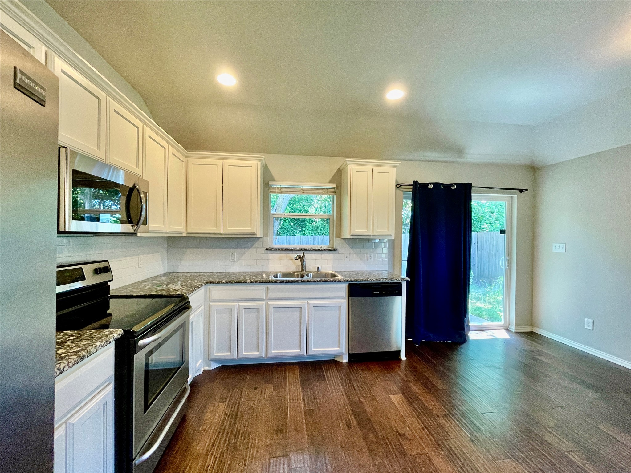3115 N Hickory Street Sherman TX 75092