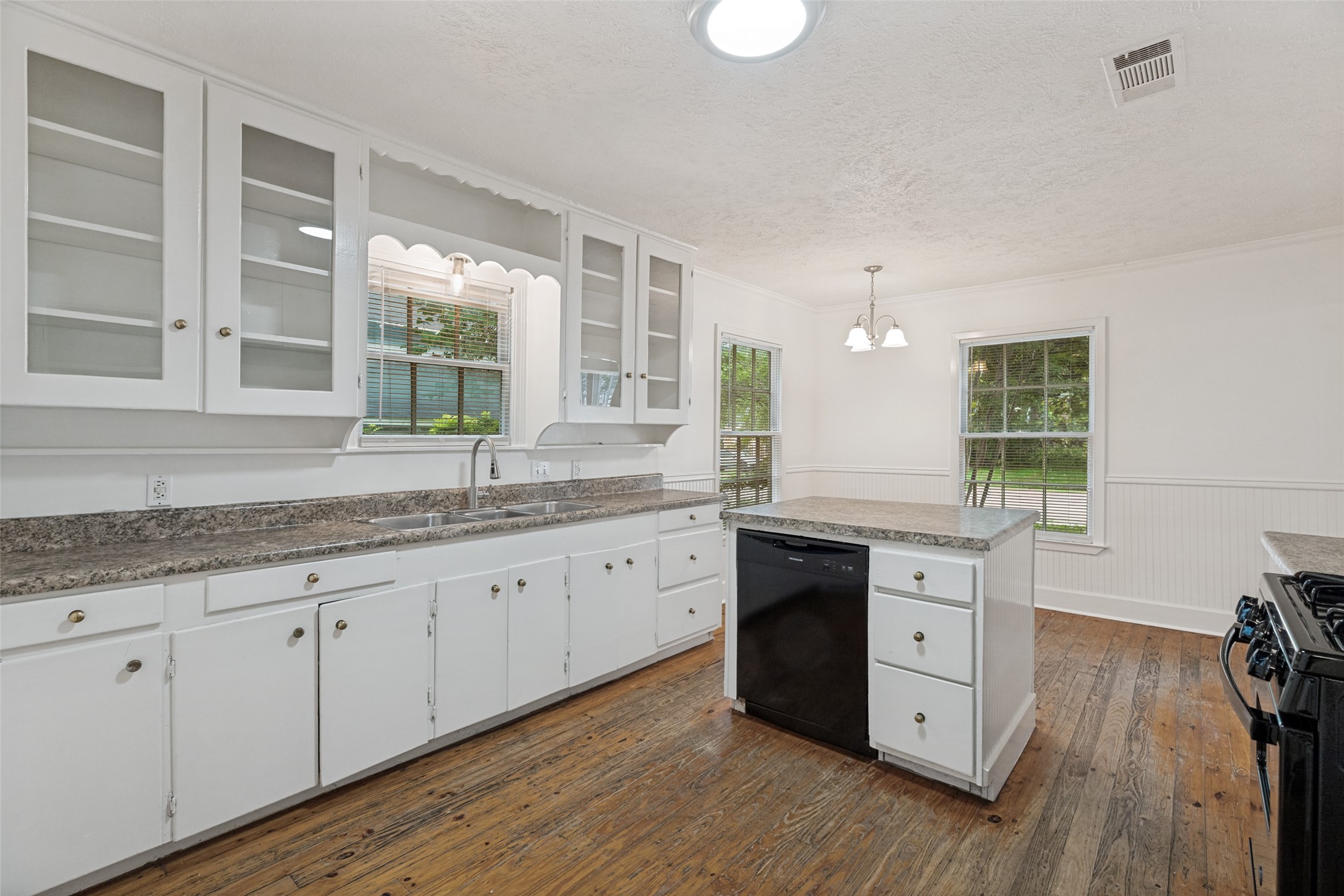 901 W Virginia Street Mckinney TX 75069