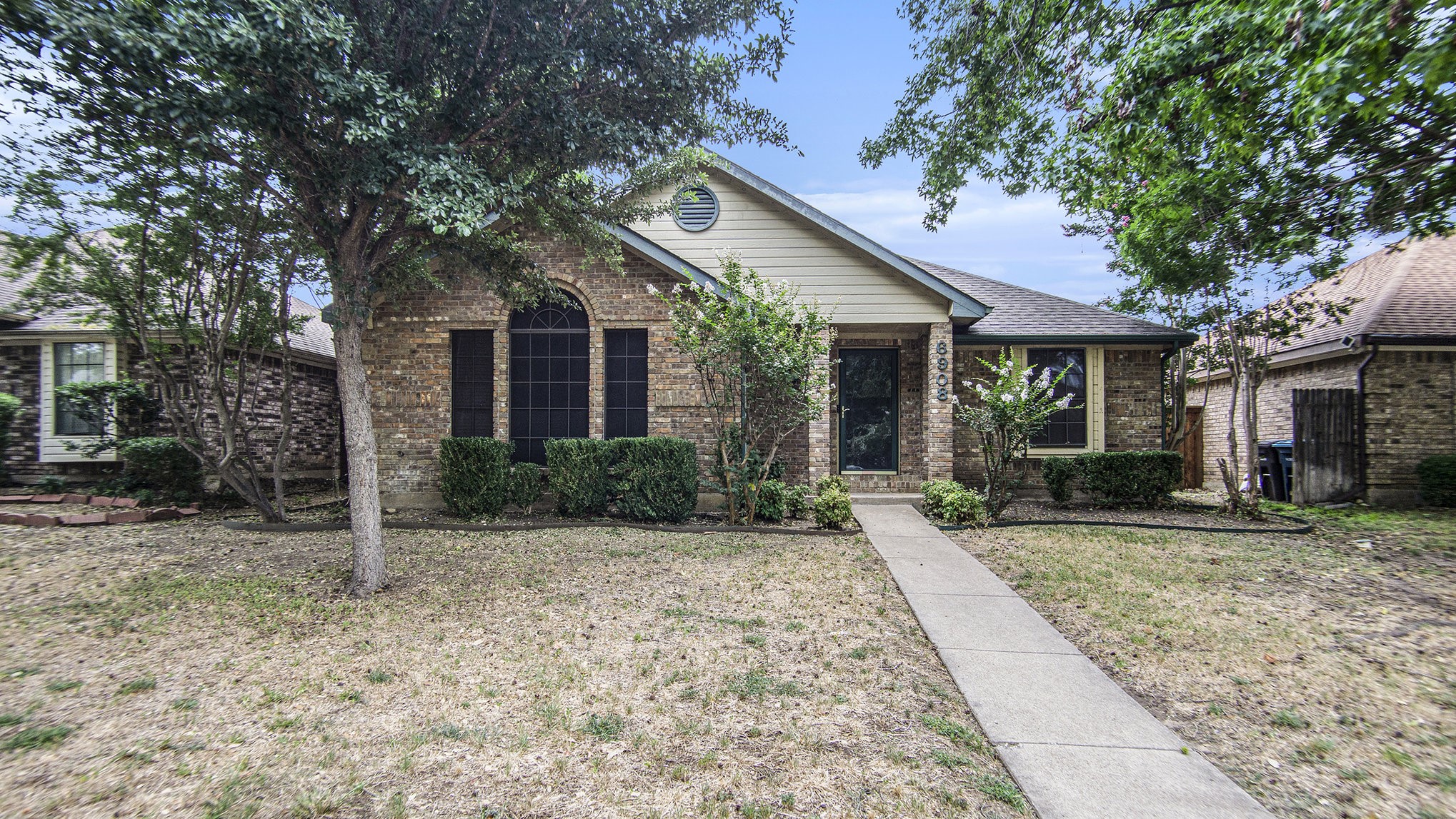 6908 Bentley Avenue Fort Worth TX 76137