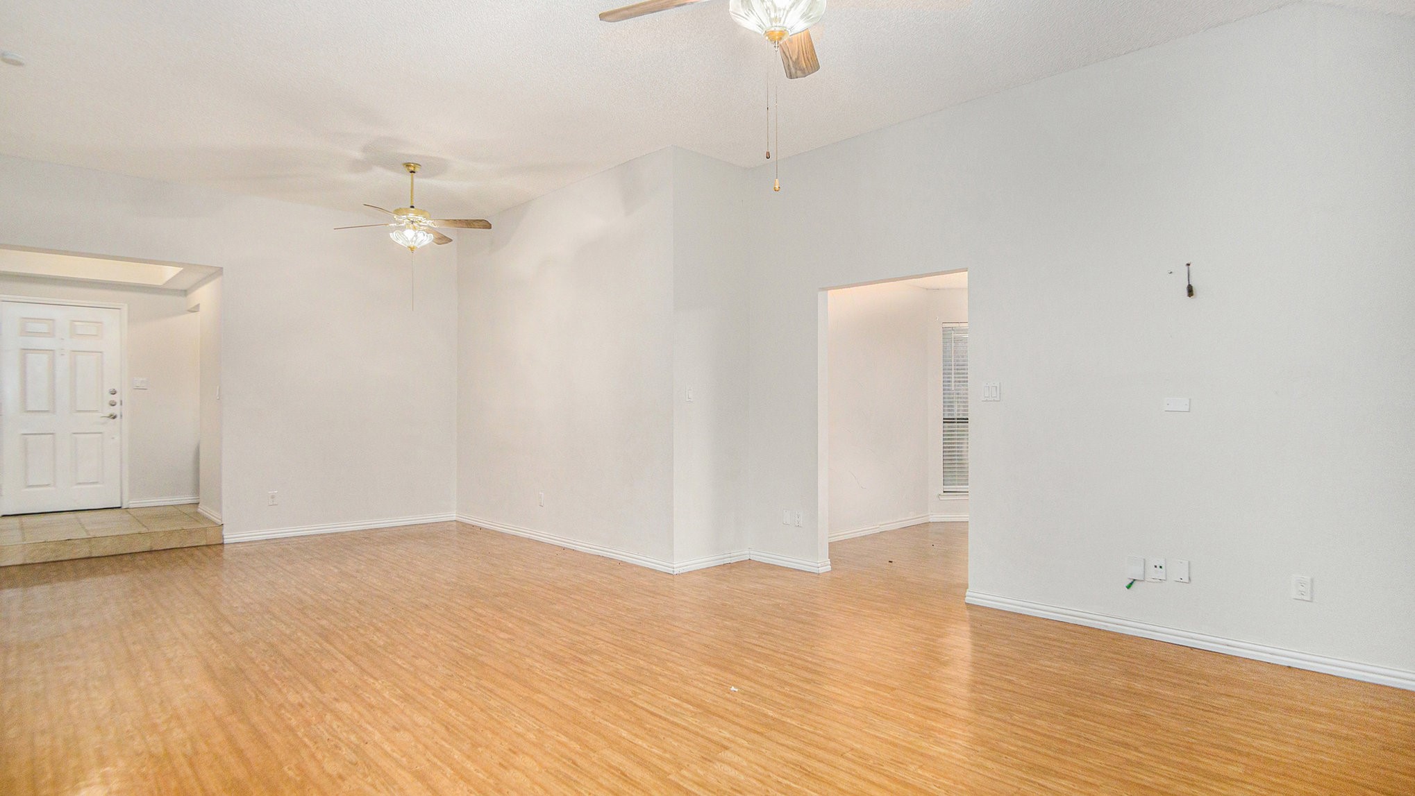 6908 Bentley Avenue Fort Worth TX 76137
