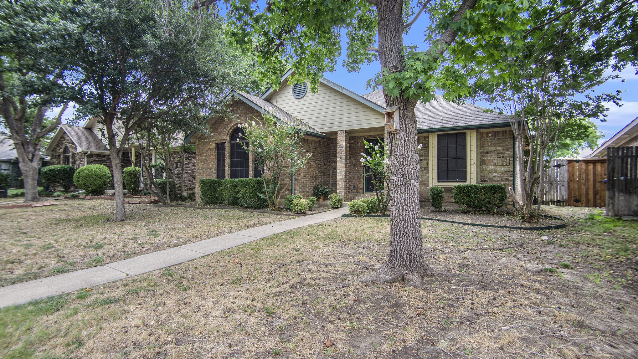 6908 Bentley Avenue Fort Worth TX 76137