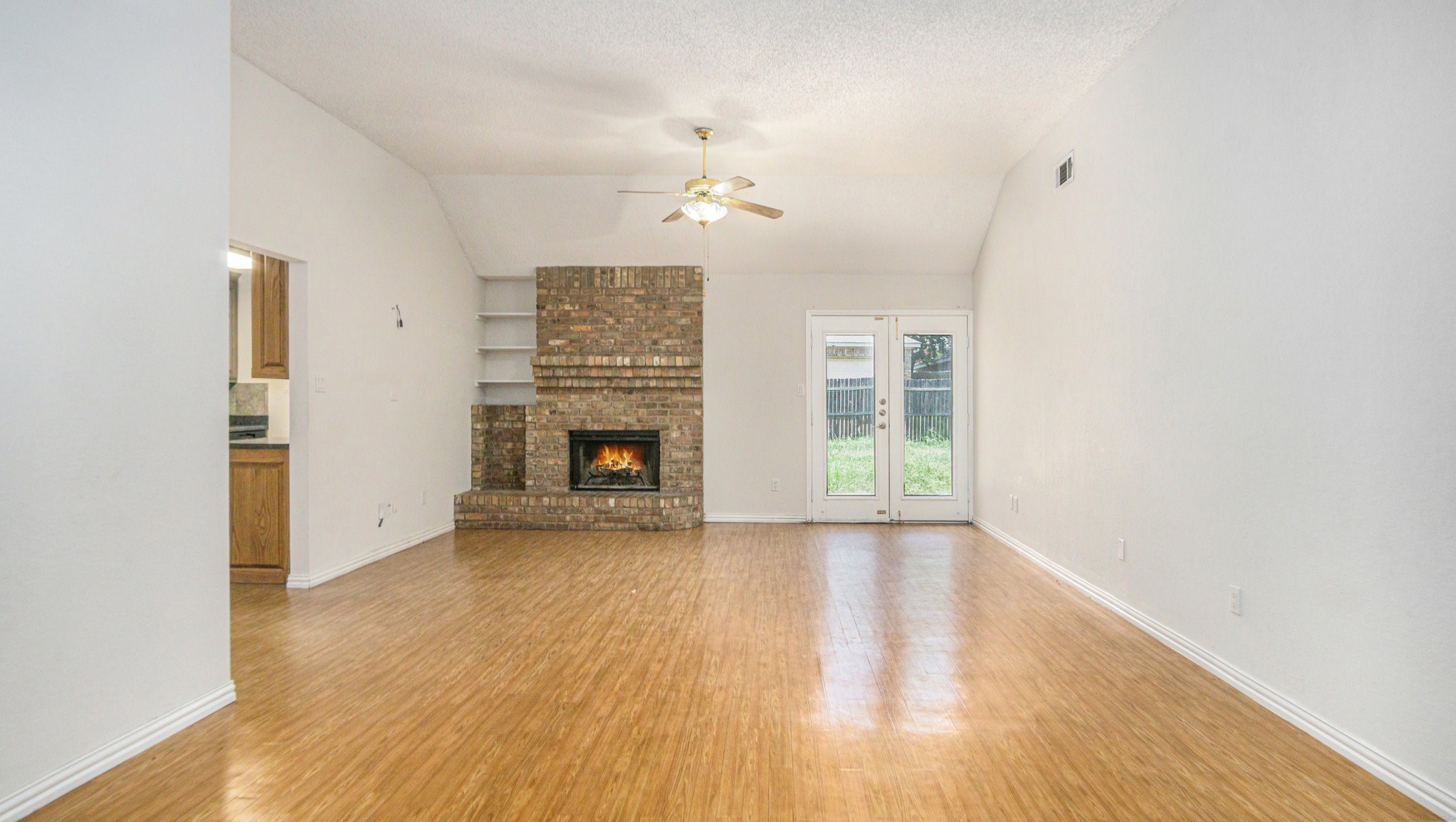 6908 Bentley Avenue Fort Worth TX 76137