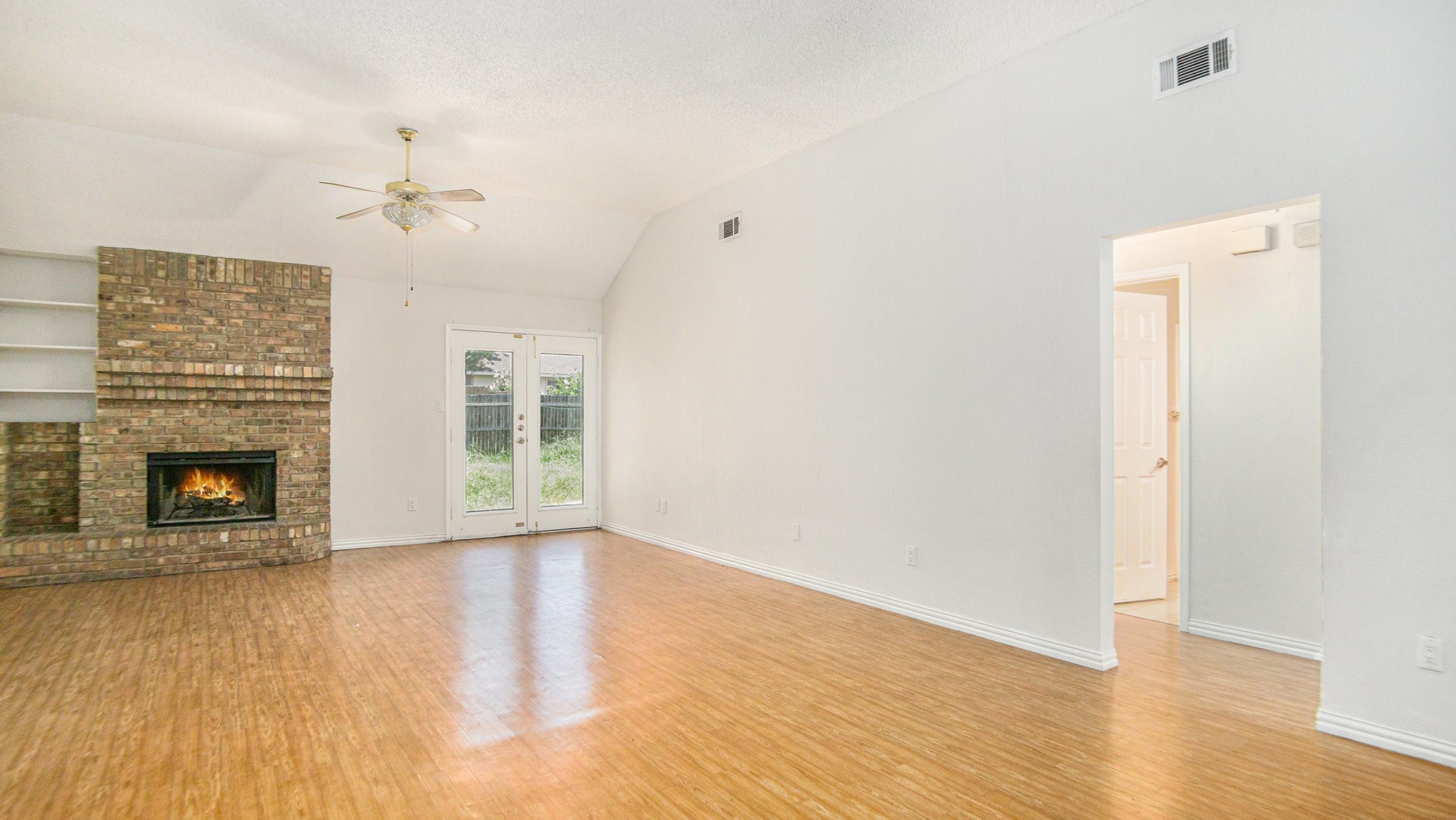 6908 Bentley Avenue Fort Worth TX 76137