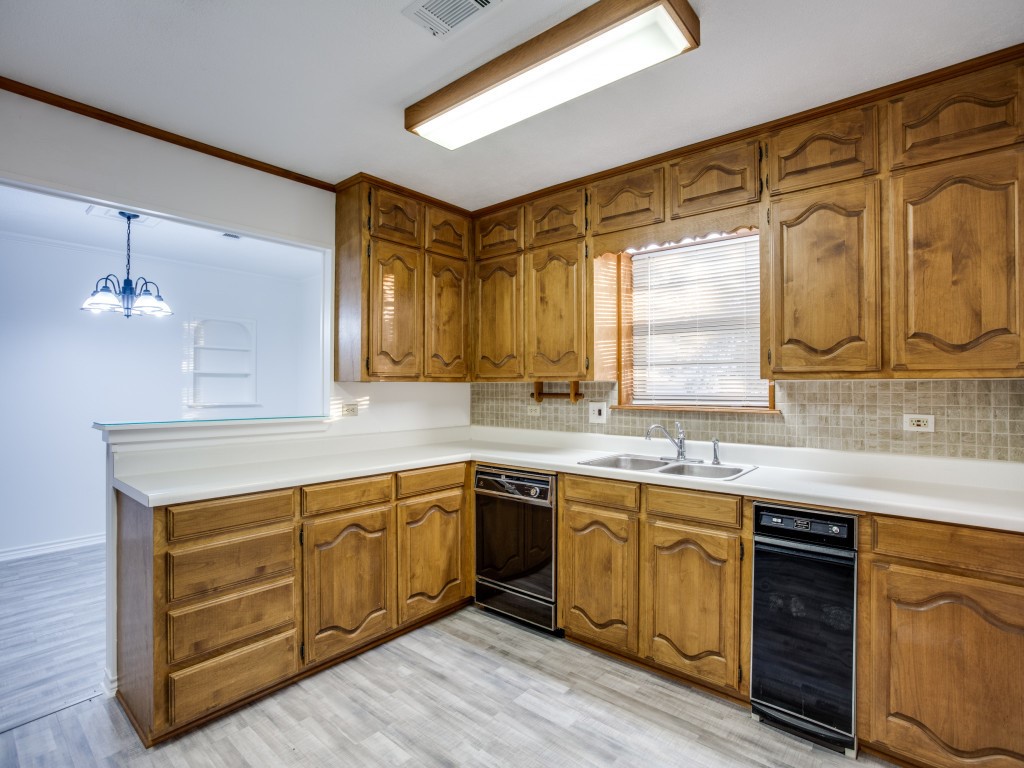 4774 N Bonnie Brae Street Denton TX 76207