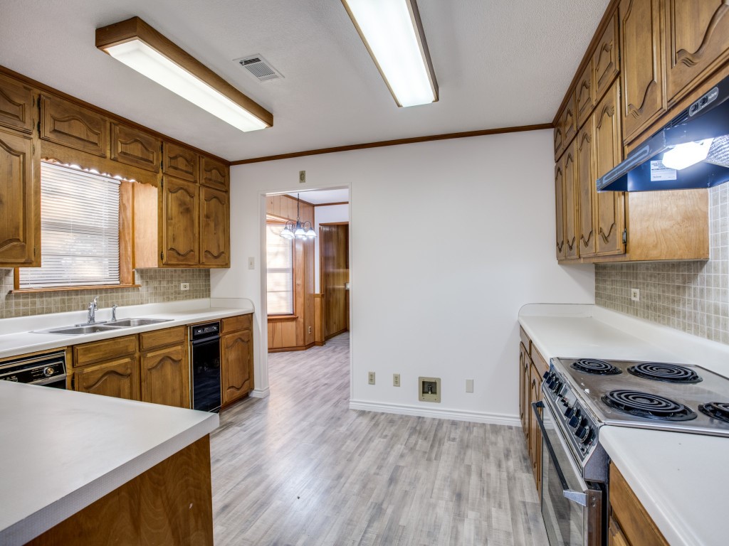 4774 N Bonnie Brae Street Denton TX 76207