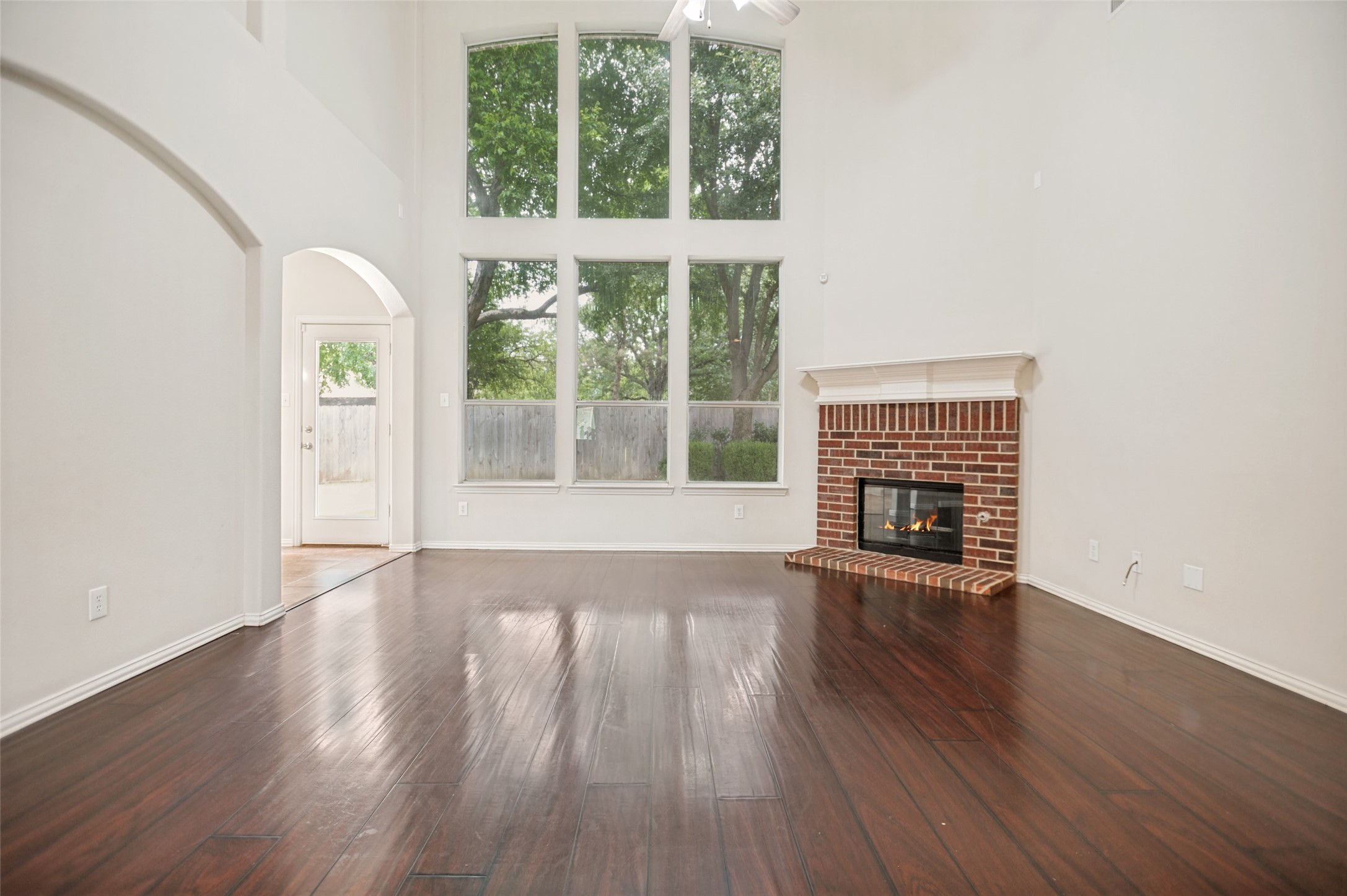 3821 Sandlin Street Grapevine TX 76092