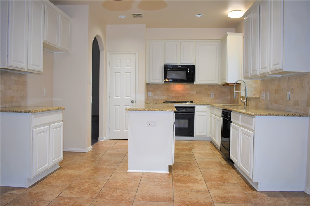 3821 Sandlin Street Grapevine TX 76092