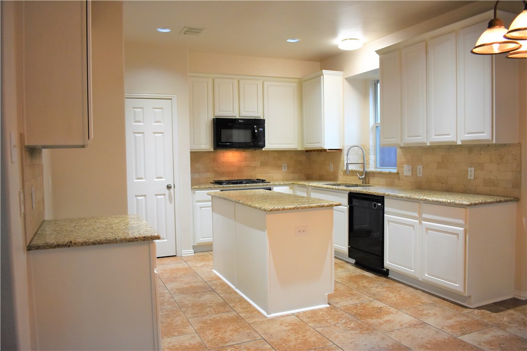 3821 Sandlin Street Grapevine TX 76092