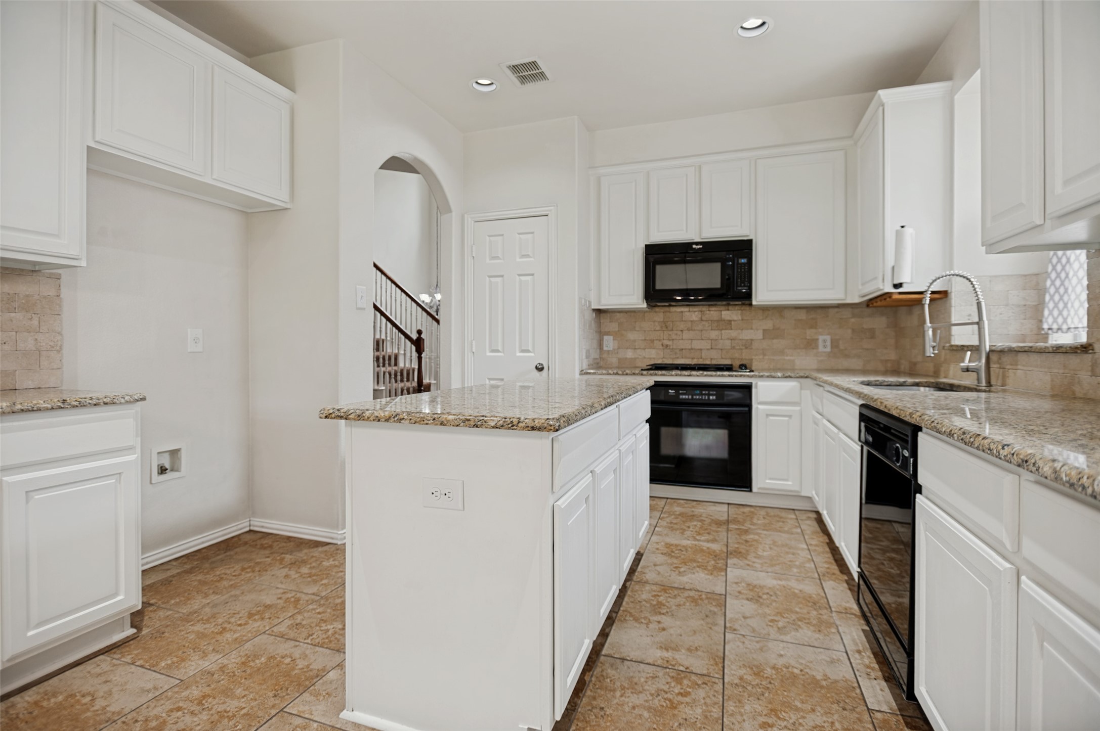 3821 Sandlin Street Grapevine TX 76092
