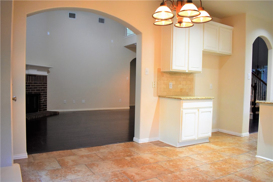 3821 Sandlin Street Grapevine TX 76092