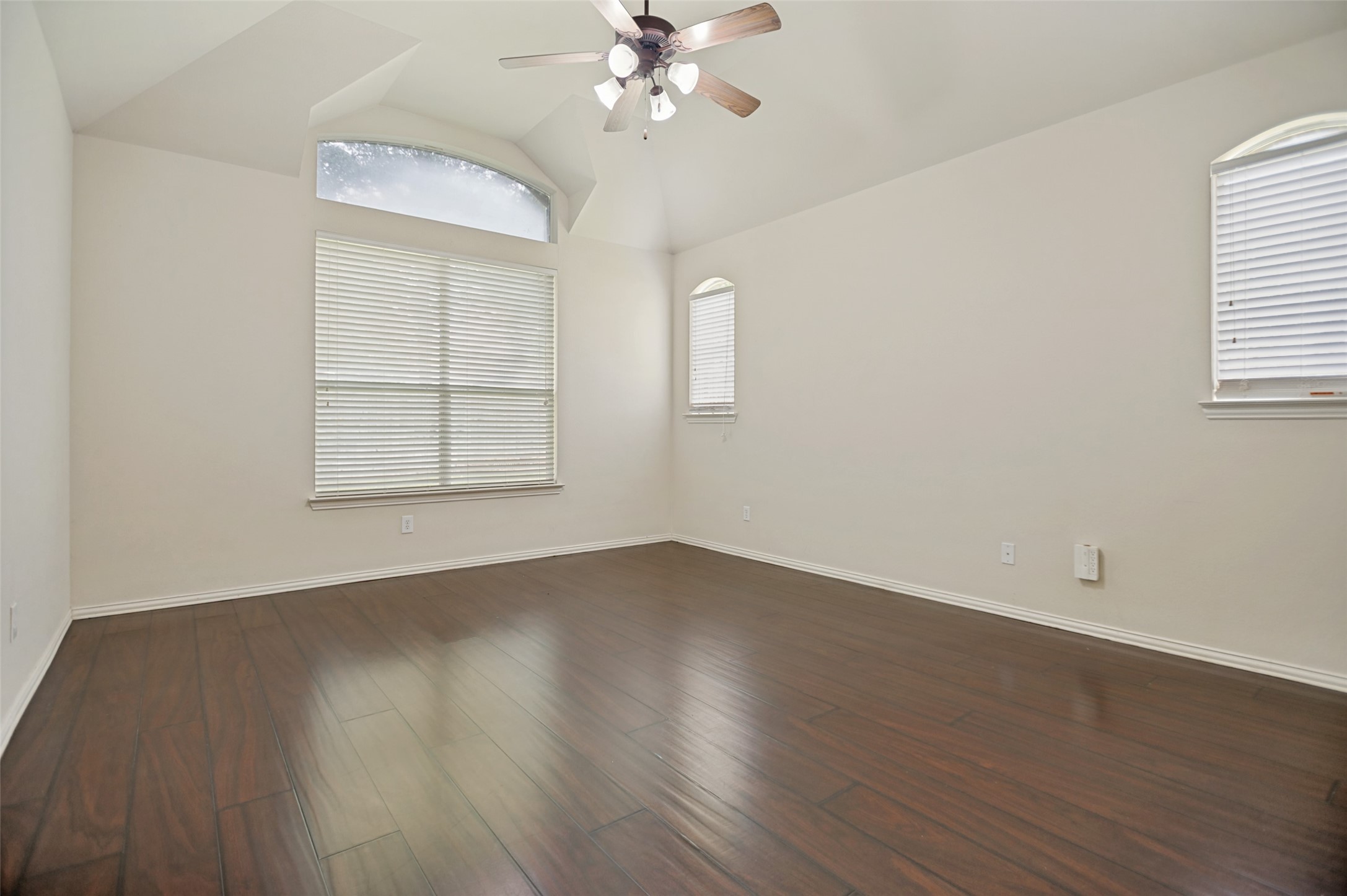 3821 Sandlin Street Grapevine TX 76092