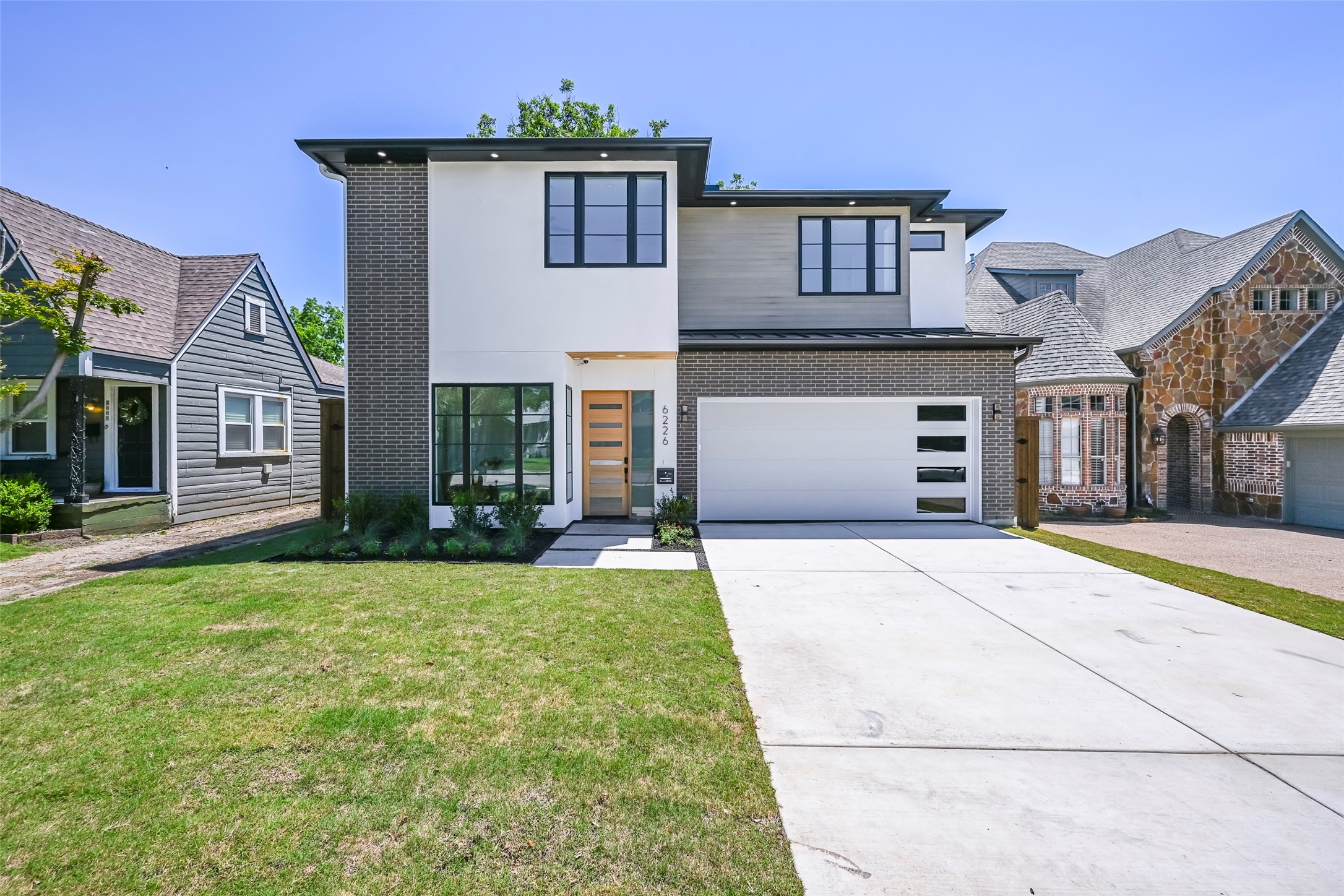 6226 Lakeshore Drive Dallas TX 75214