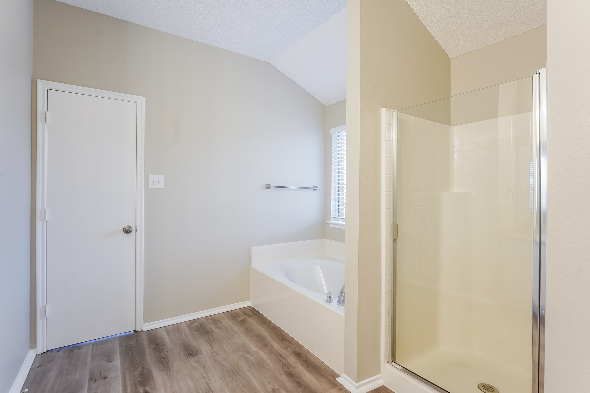 1700 Worthington Lane Lancaster TX 75134
