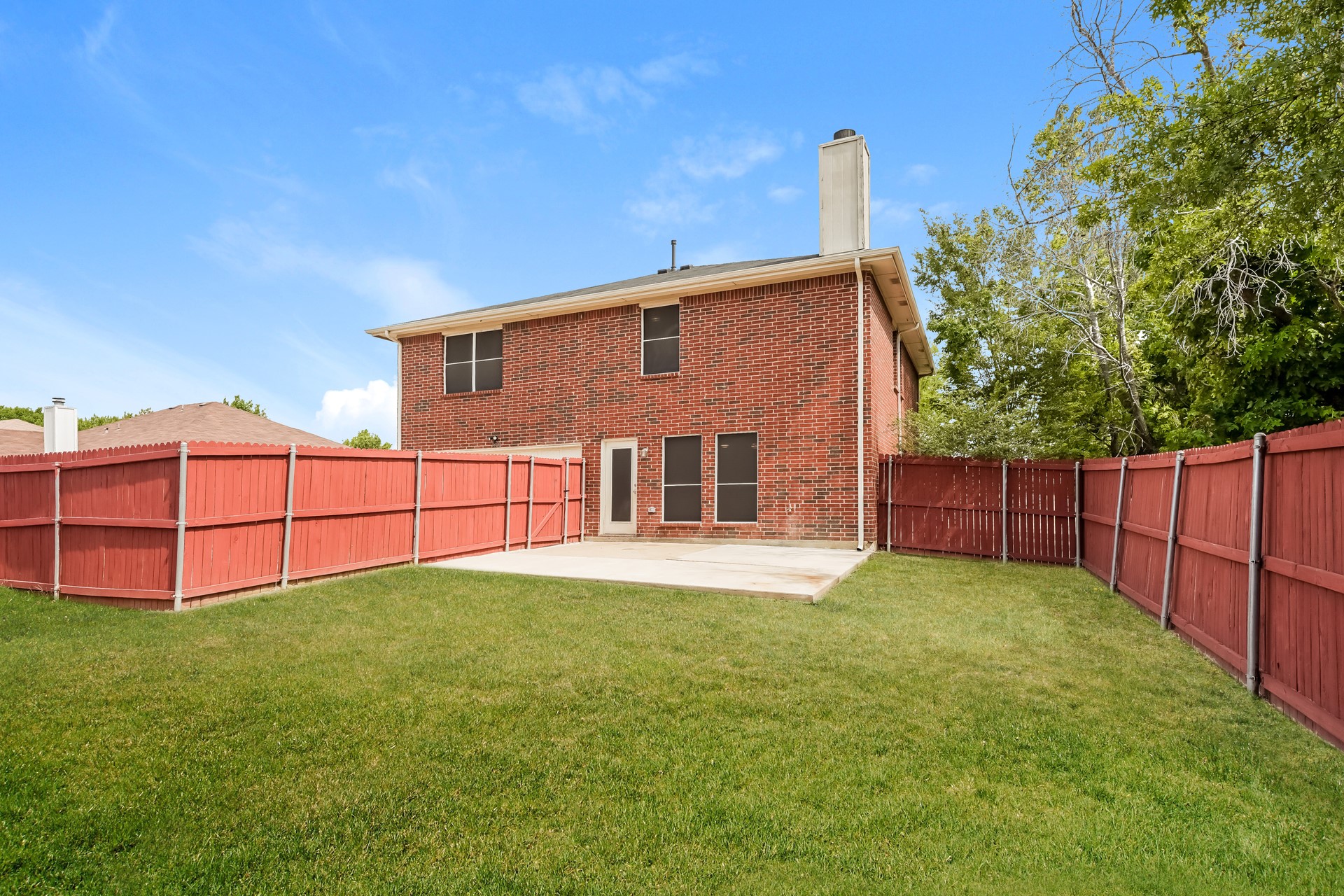 1700 Worthington Lane Lancaster TX 75134