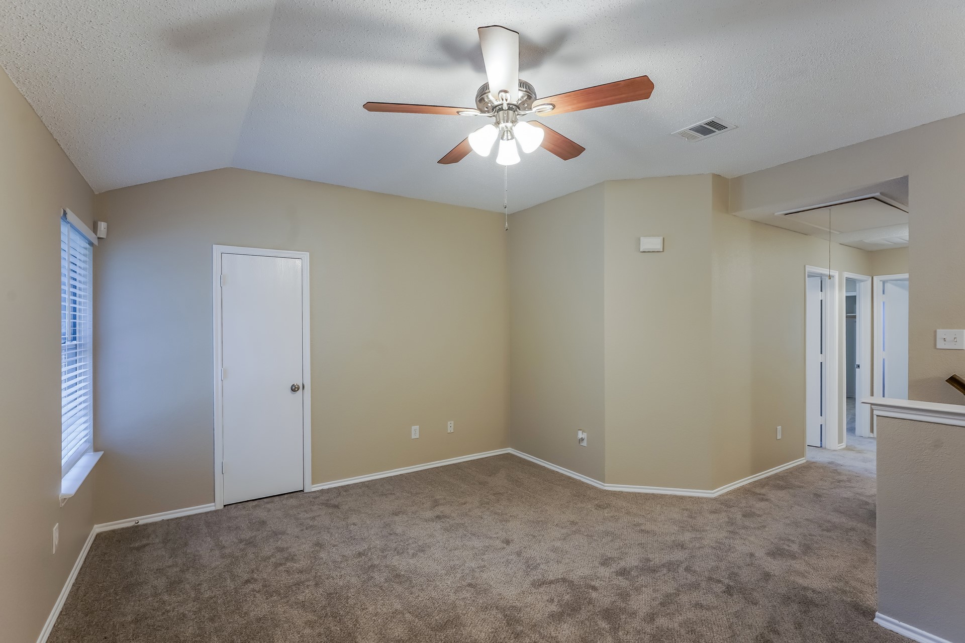1700 Worthington Lane Lancaster TX 75134