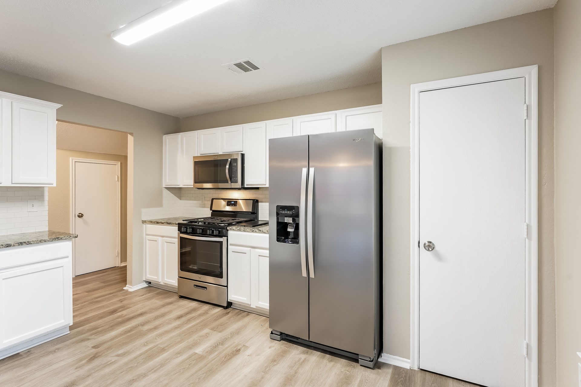 1700 Worthington Lane Lancaster TX 75134