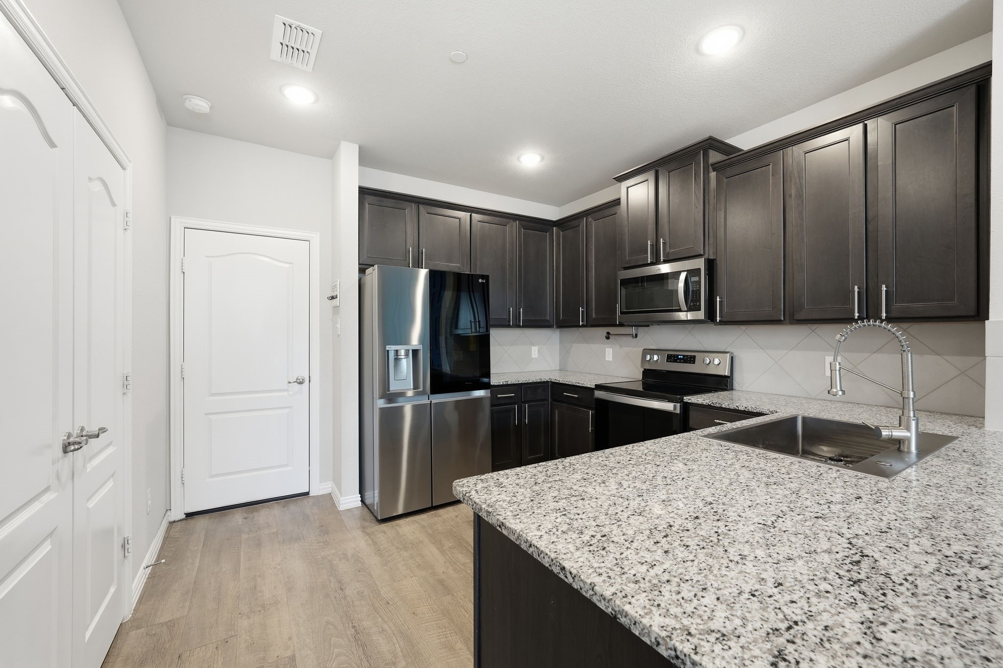 1268 Jones Trail Lewisville TX 75077