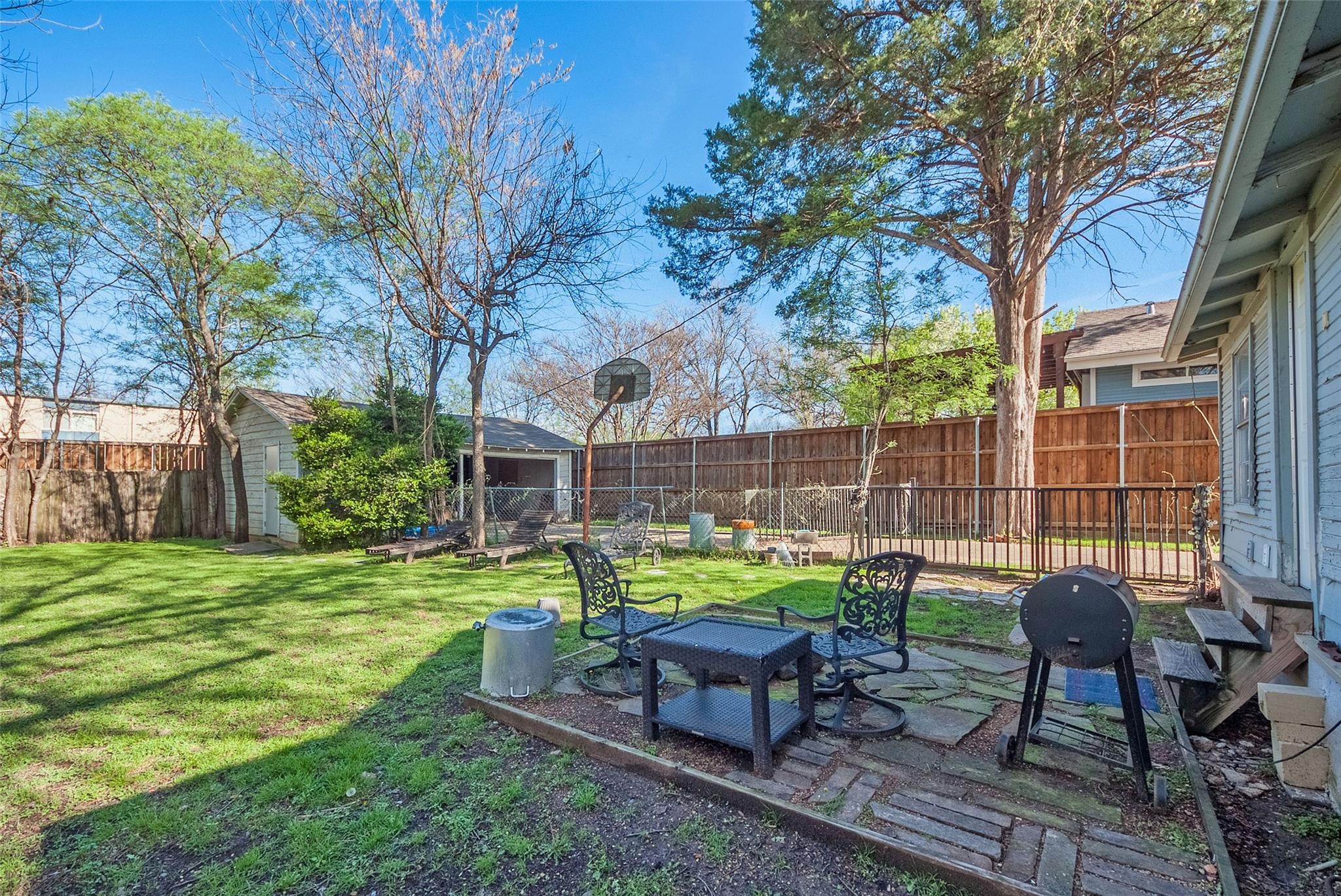 5405 Worth Street Dallas TX 75214
