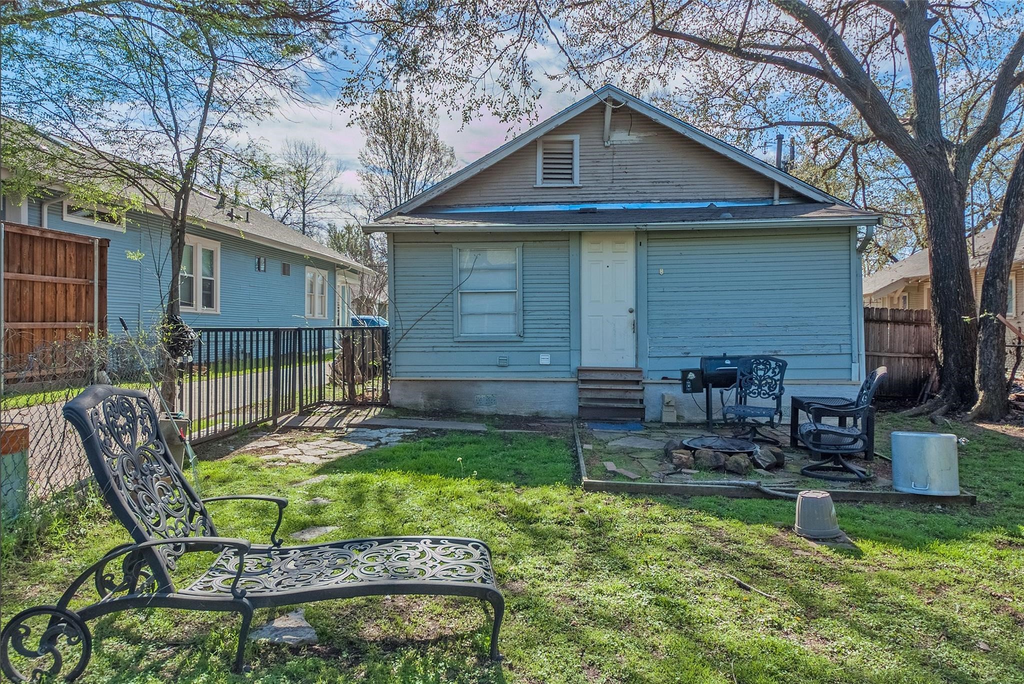 5405 Worth Street Dallas TX 75214