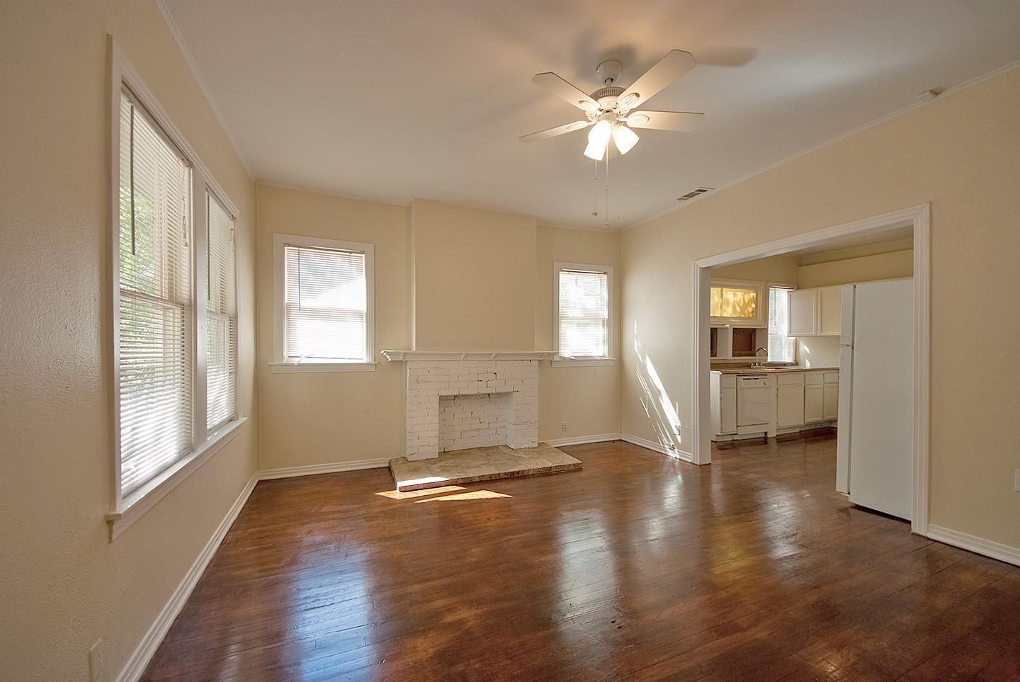 5405 Worth Street Dallas TX 75214
