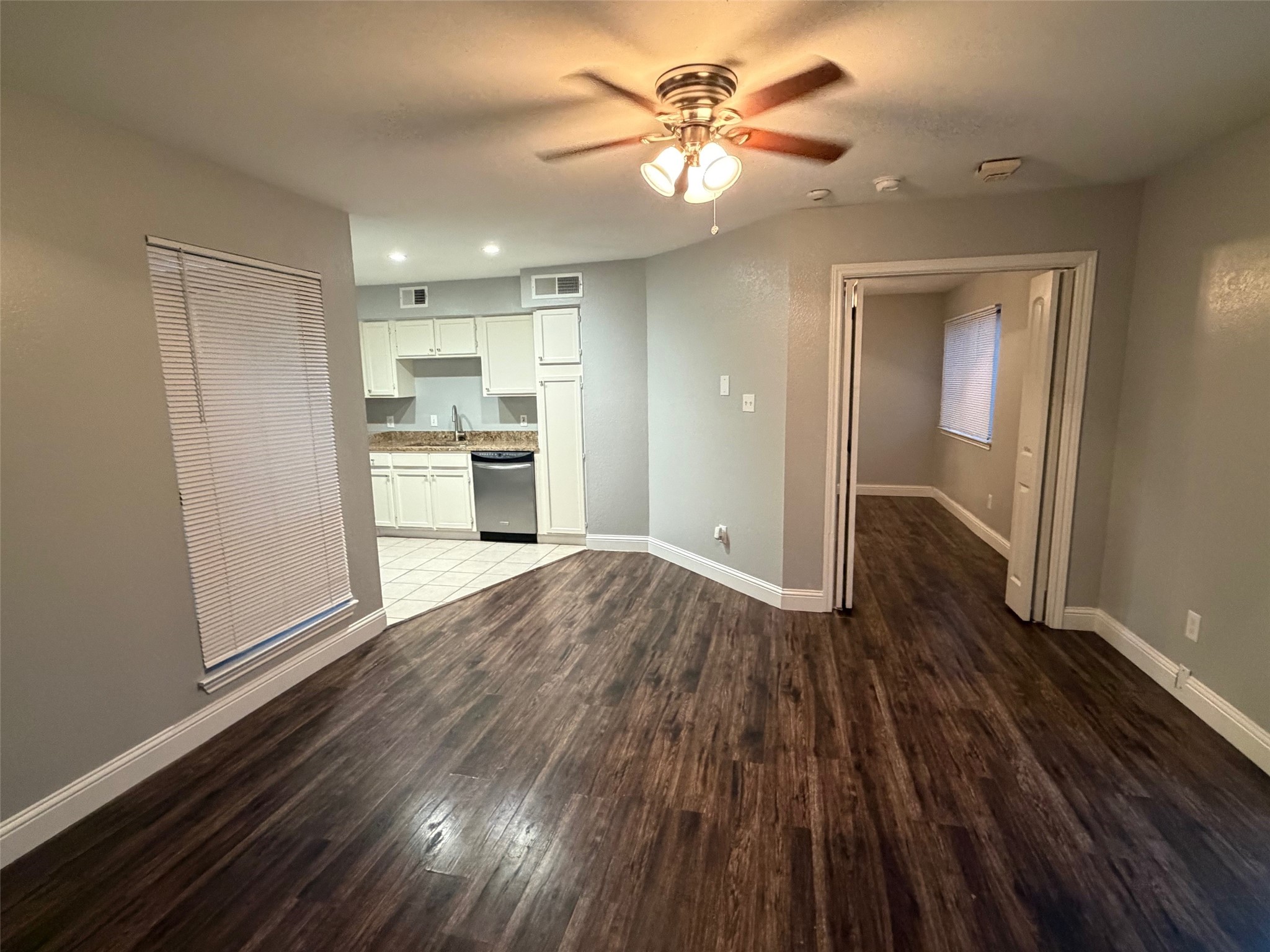 2300 Balsam Drive Arlington TX 76006