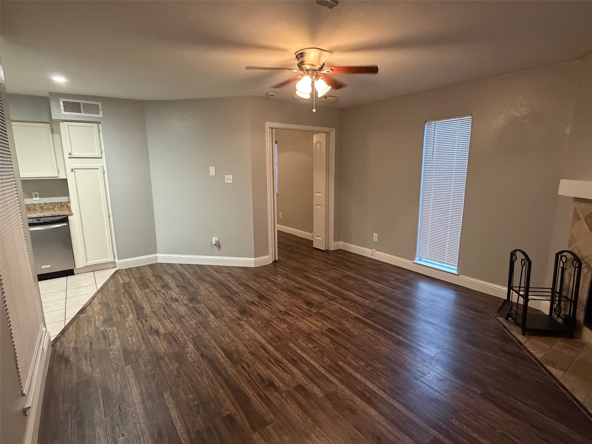 2300 Balsam Drive Arlington TX 76006