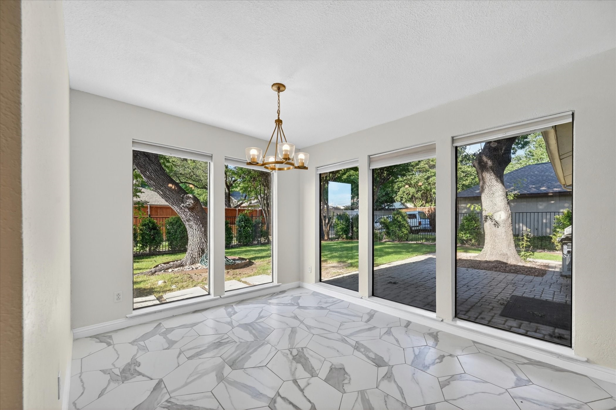 2013 Treehouse Lane Plano TX 75023
