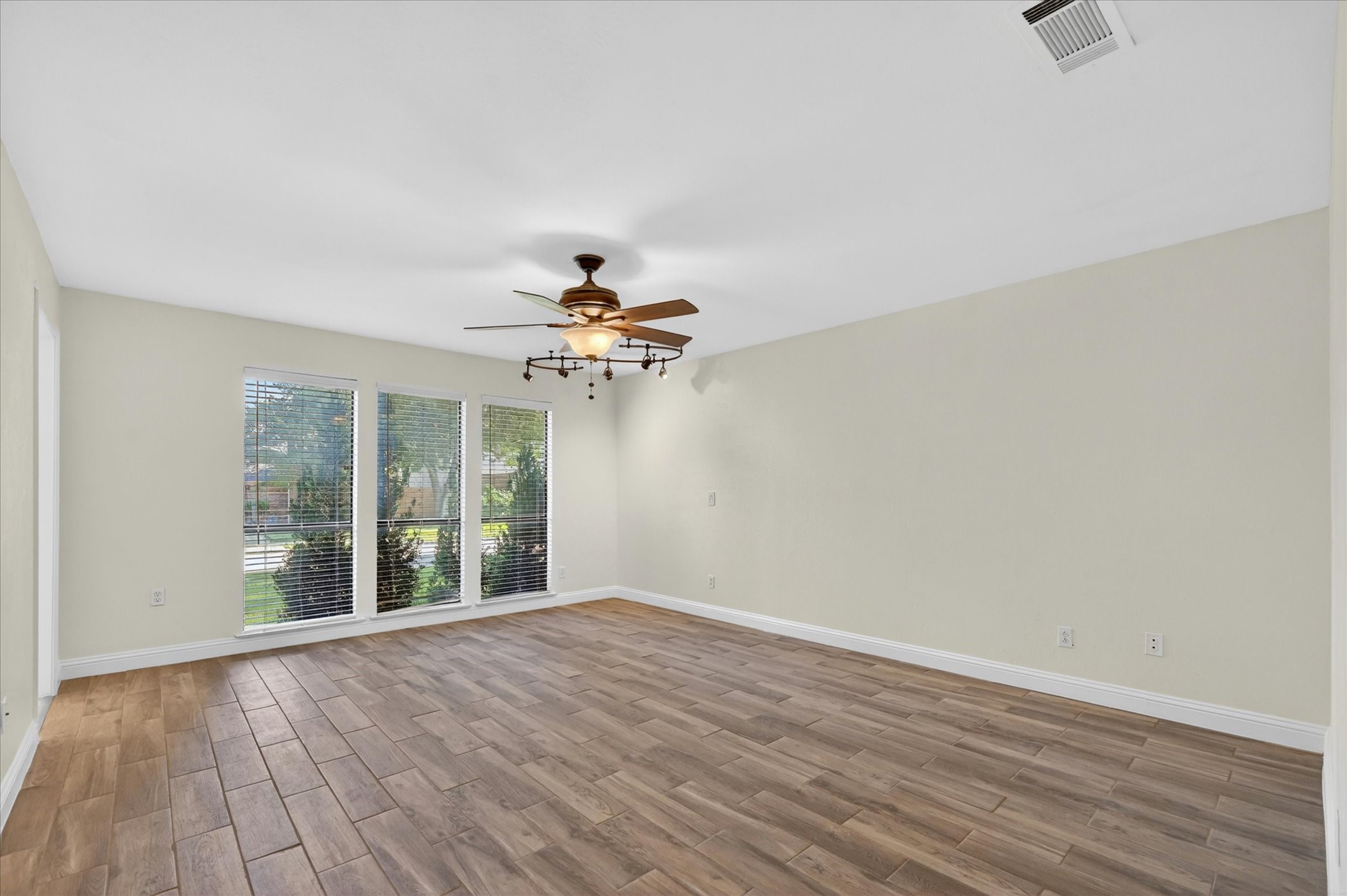 2013 Treehouse Lane Plano TX 75023