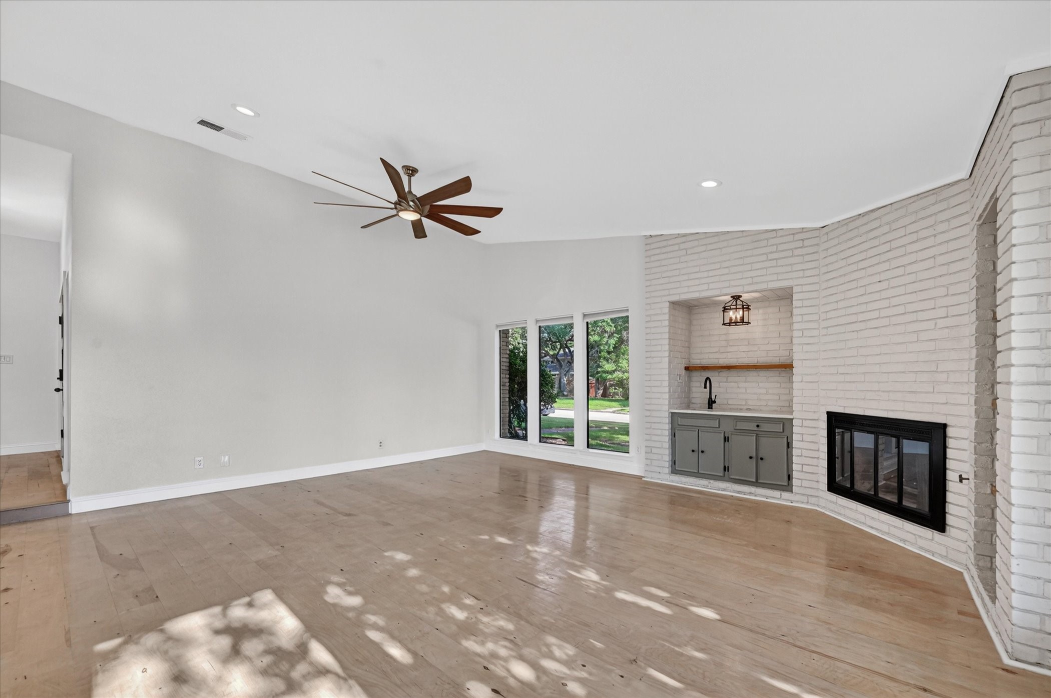 2013 Treehouse Lane Plano TX 75023