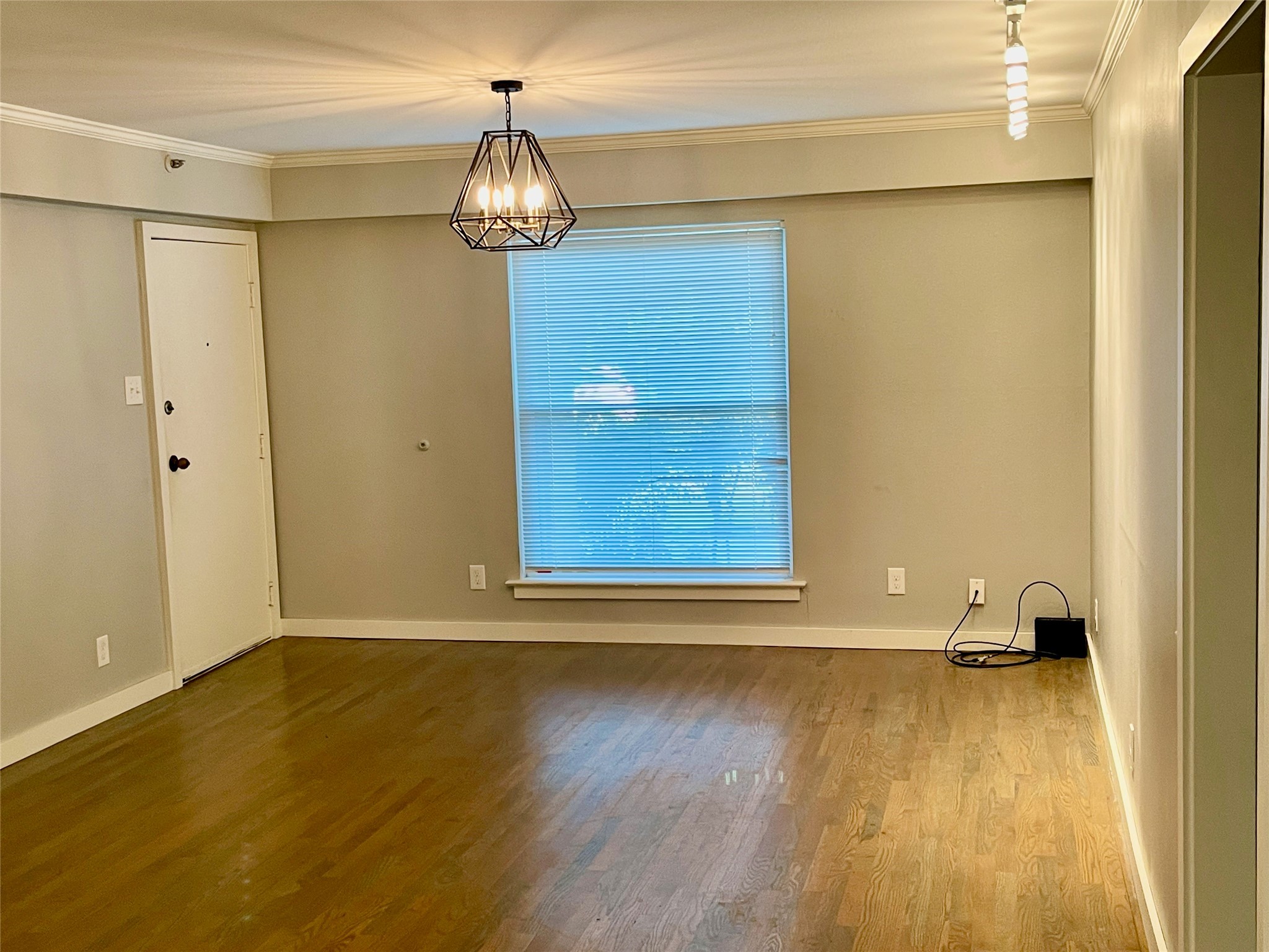 3215 Douglas Street Dallas TX 75219