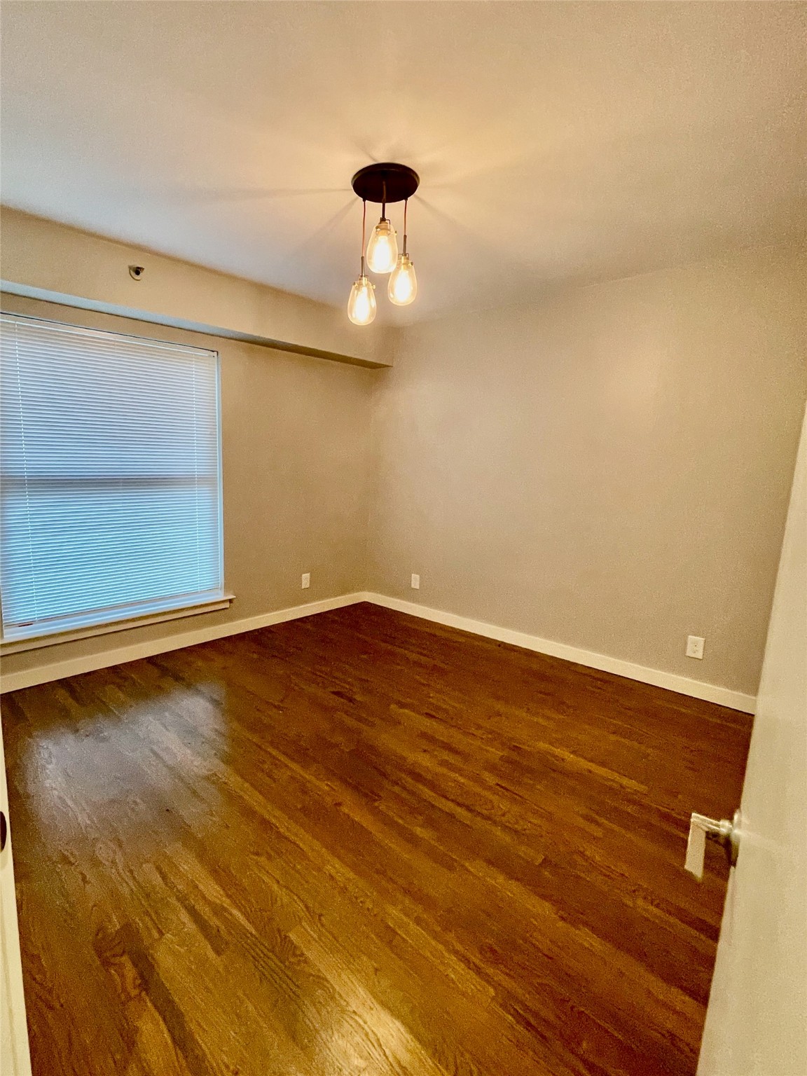 3215 Douglas Street Dallas TX 75219